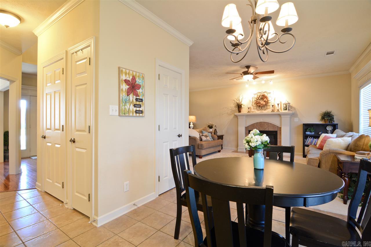 COUNTRY CLUB OF ARK THE - Residential