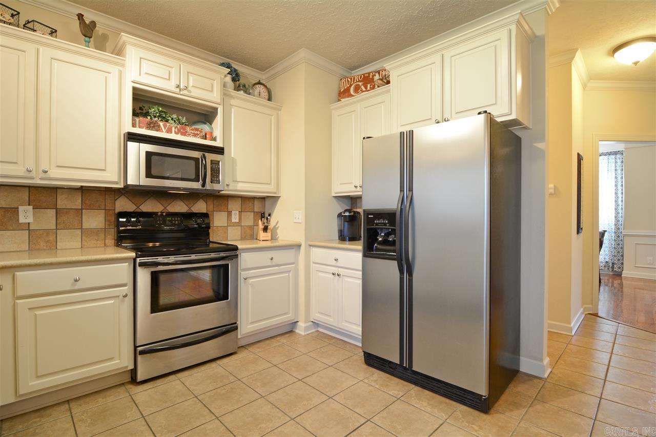 COUNTRY CLUB OF ARK THE - Residential