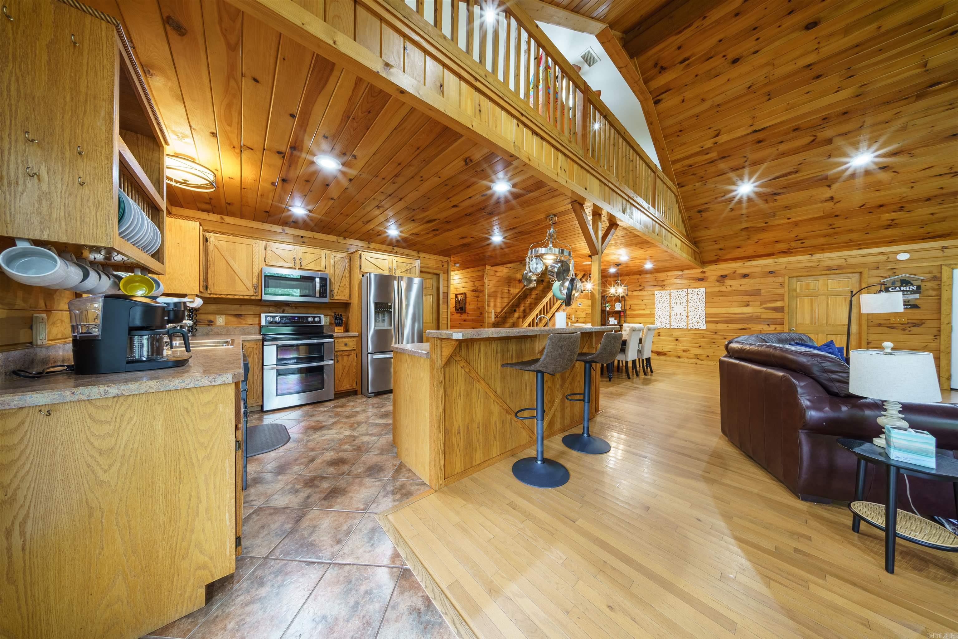 COLLIETOWN SUB - Residential