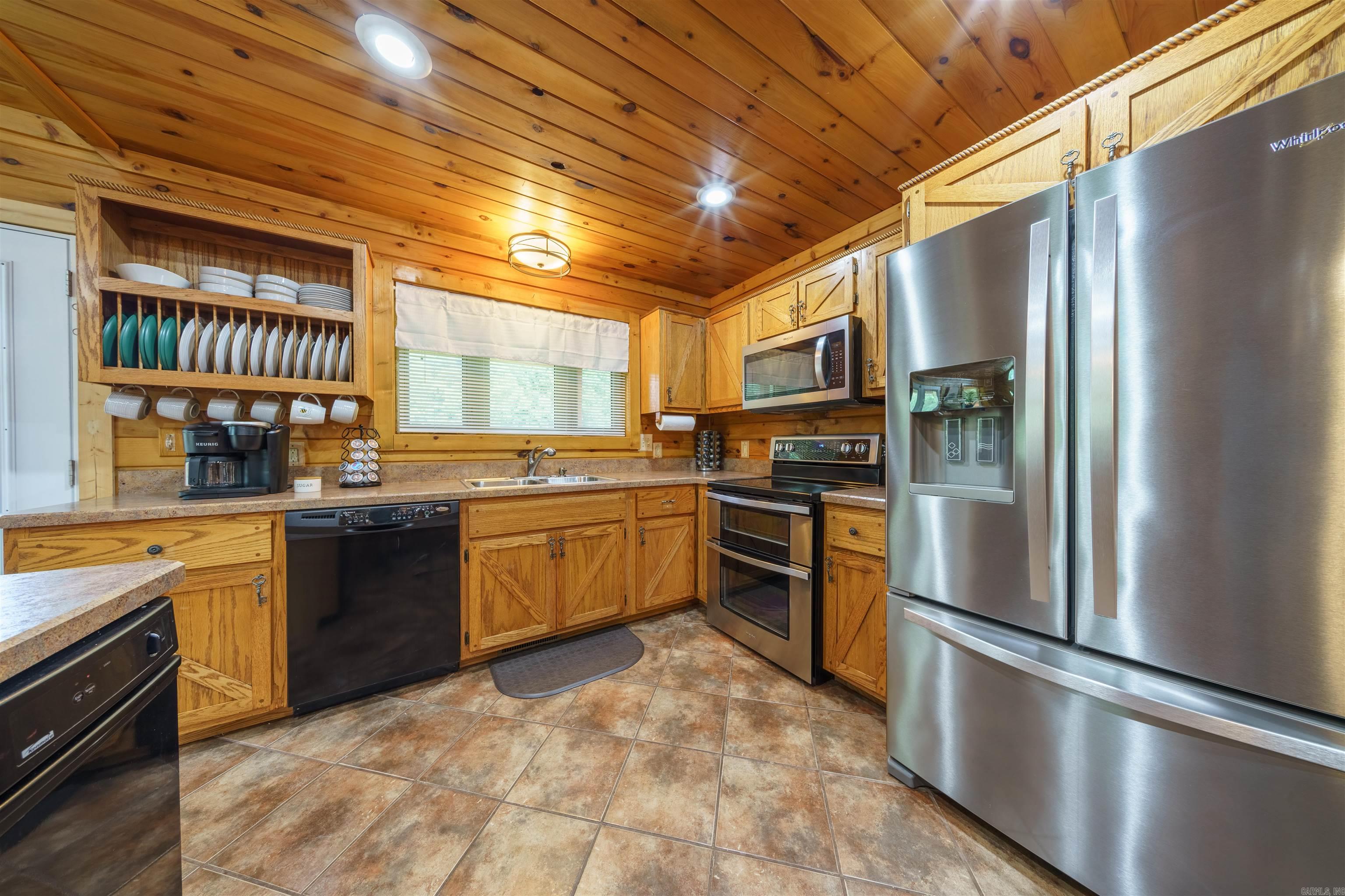 COLLIETOWN SUB - Residential