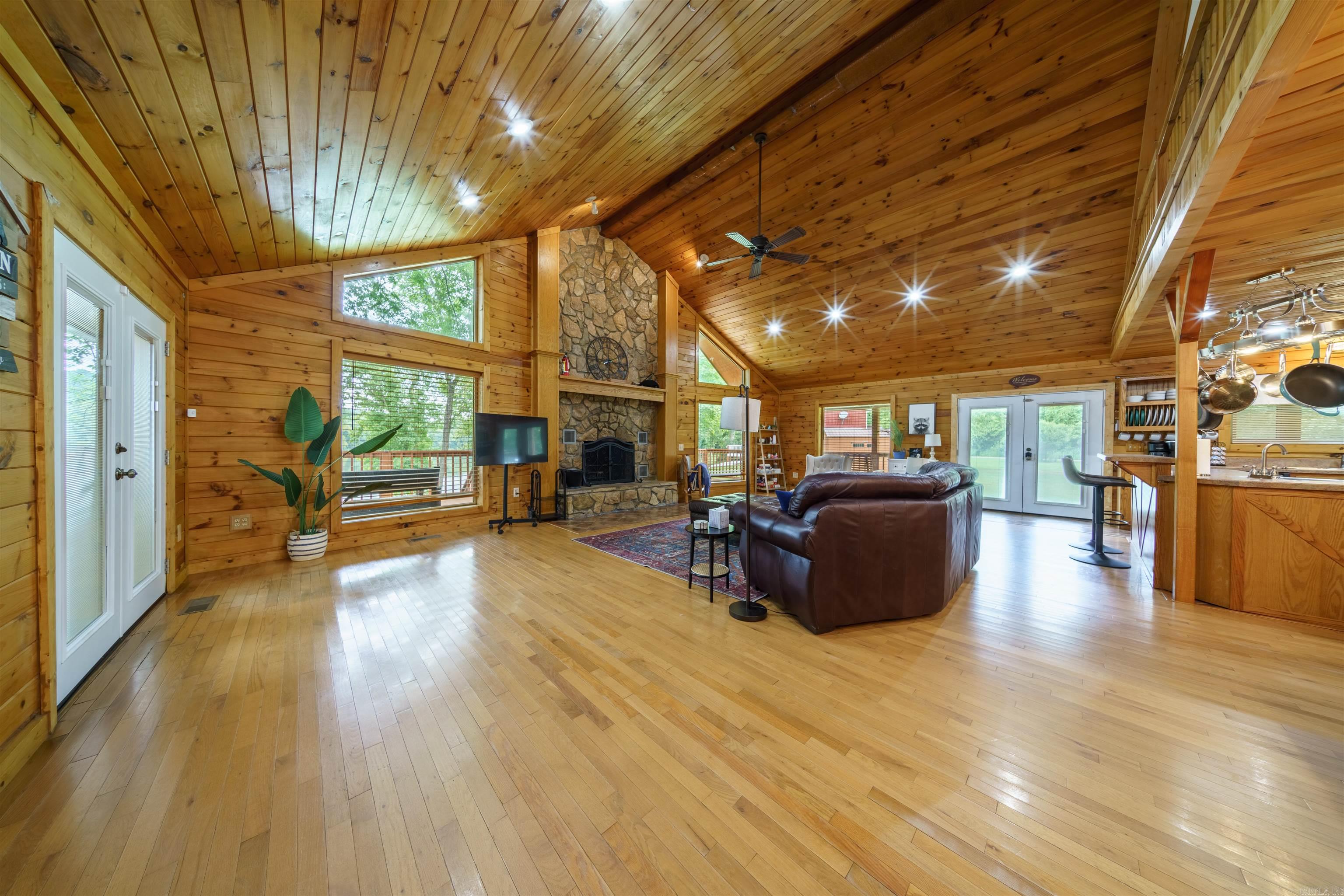 COLLIETOWN SUB - Residential