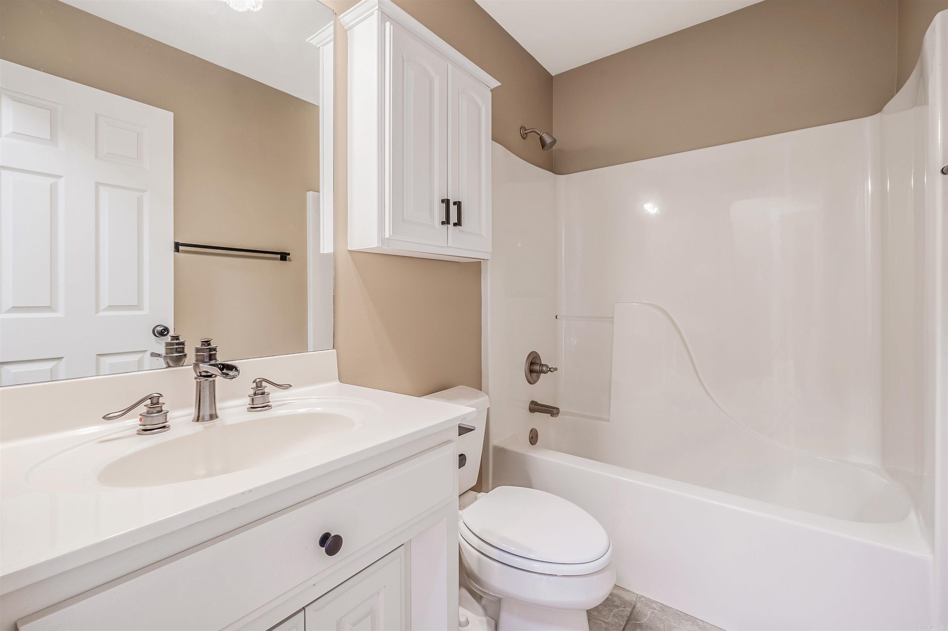 COUNTRY CLUB OF ARK PH 19 - Residential