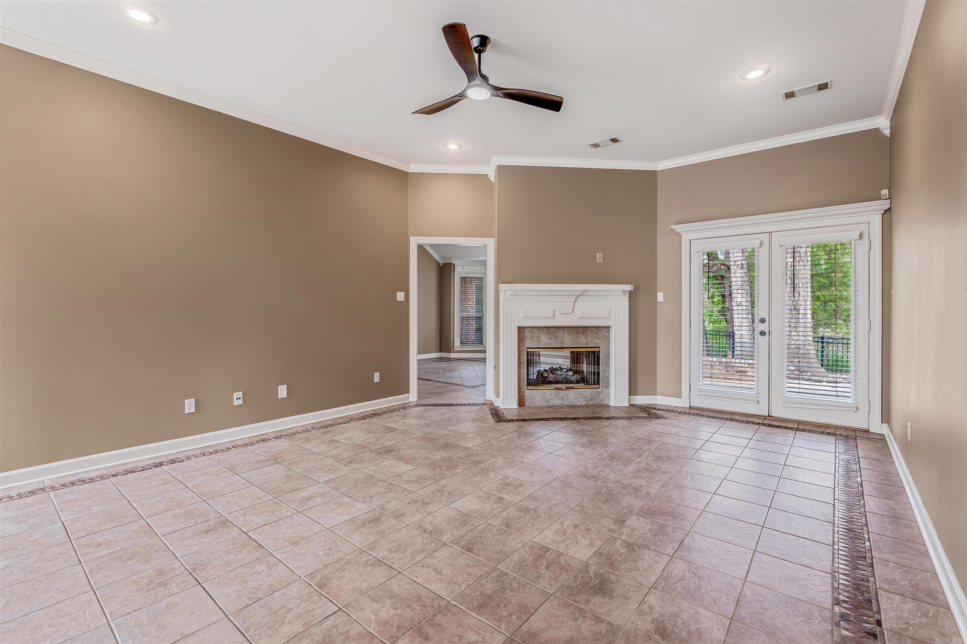 COUNTRY CLUB OF ARK PH 19 - Residential