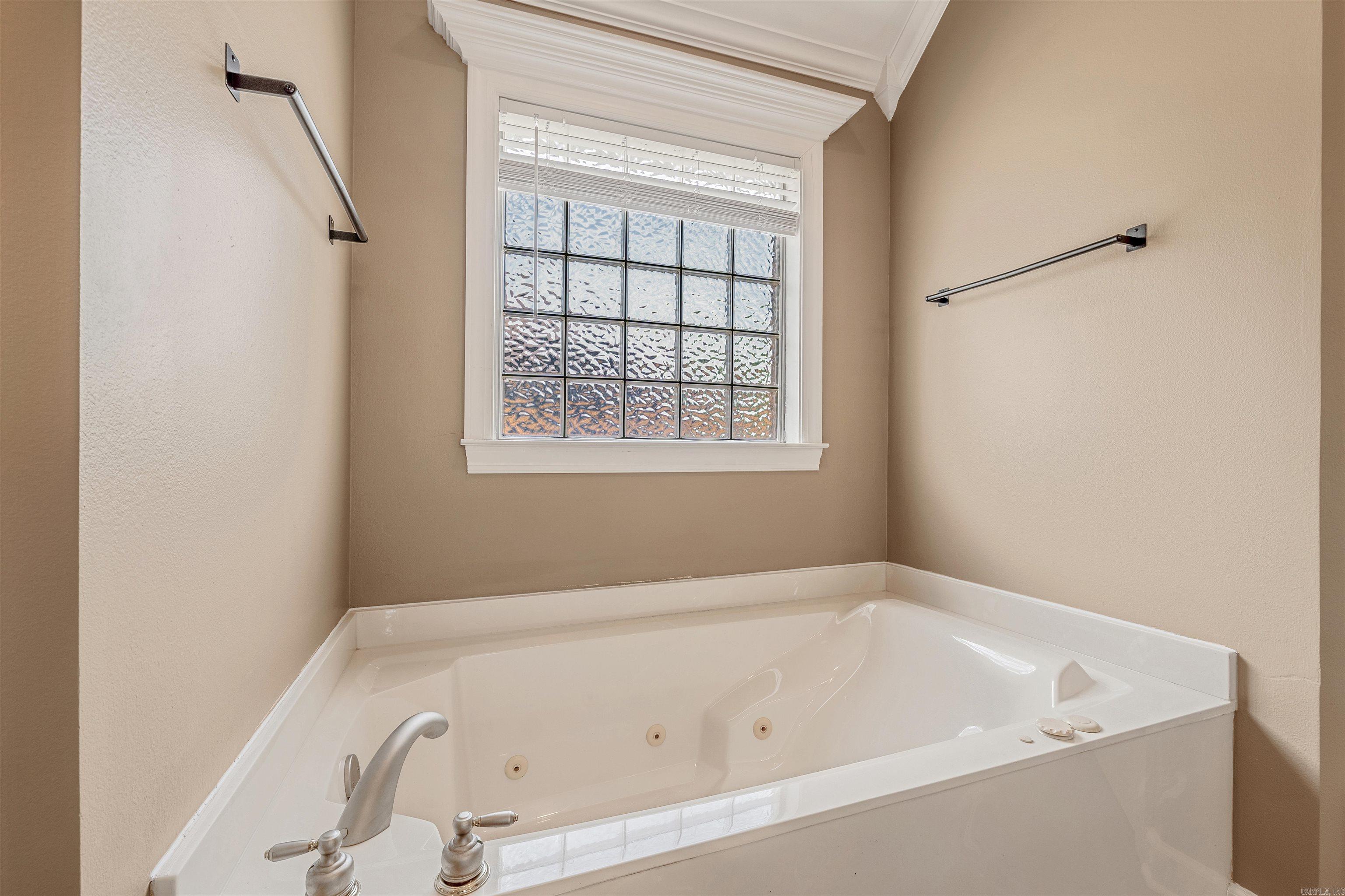 COUNTRY CLUB OF ARK PH 19 - Residential