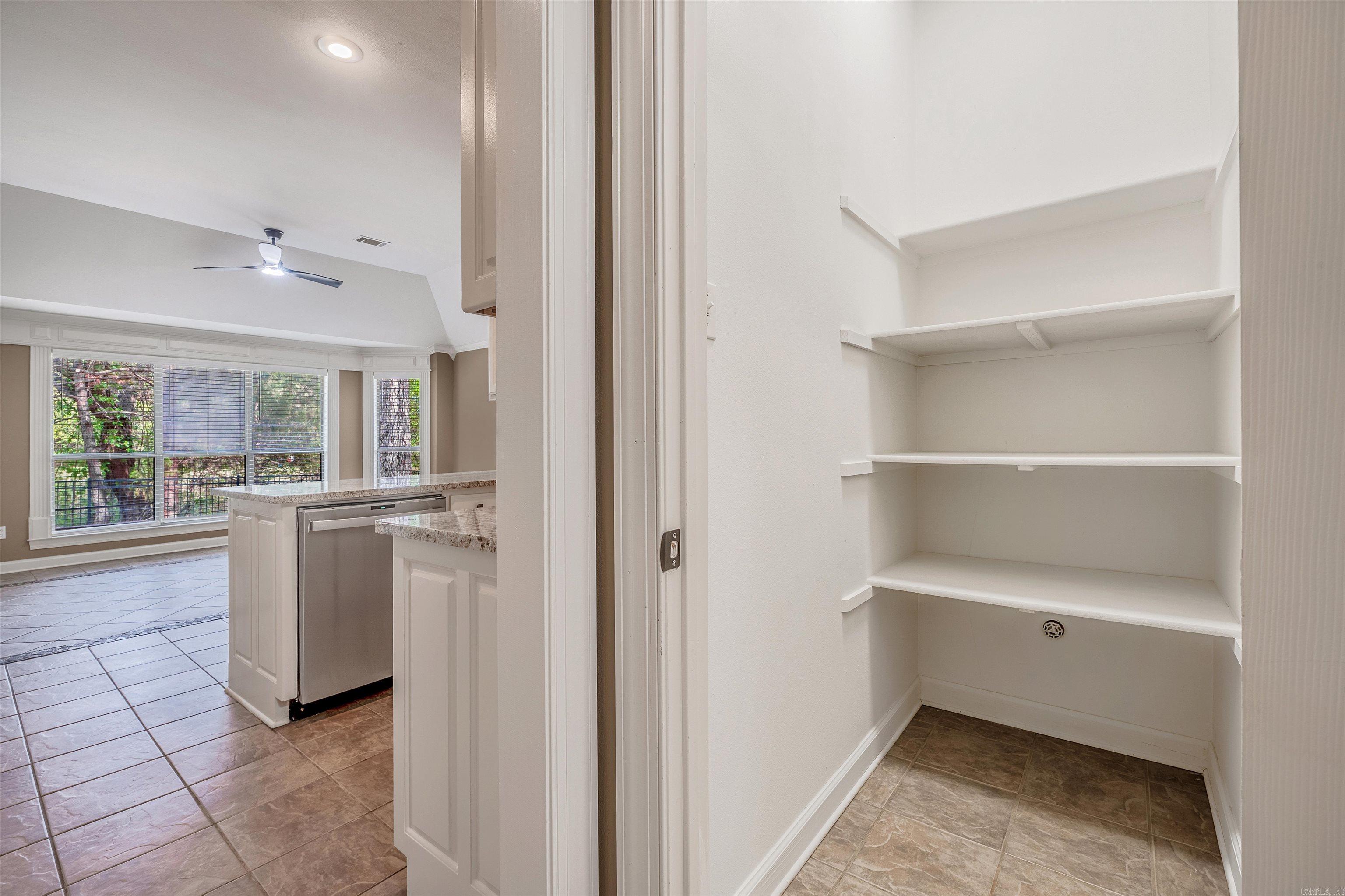 COUNTRY CLUB OF ARK PH 19 - Residential