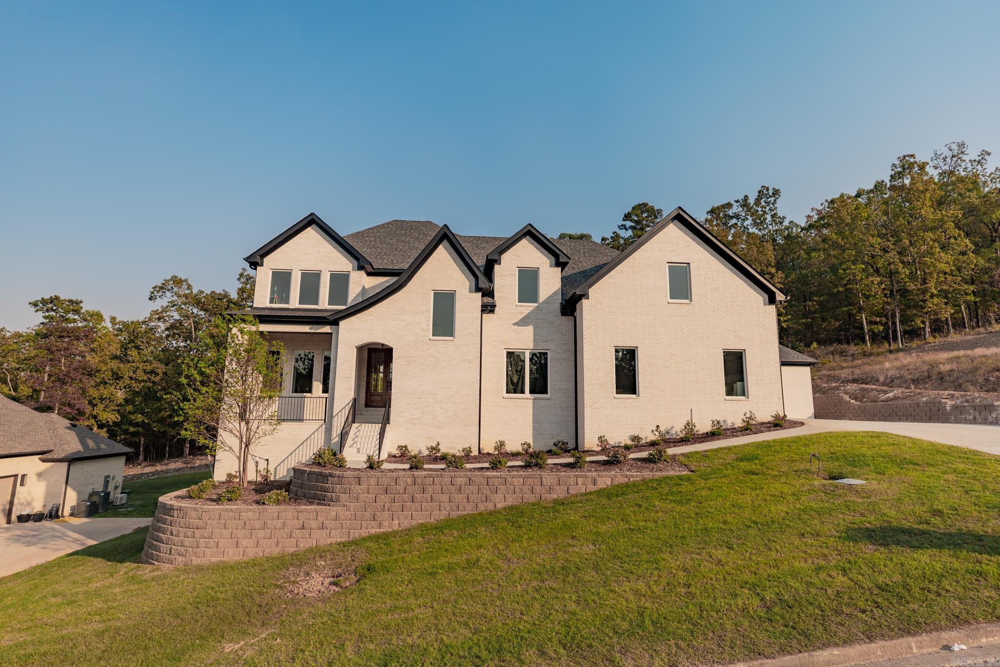 WATERVIEW ESTATES - Residential