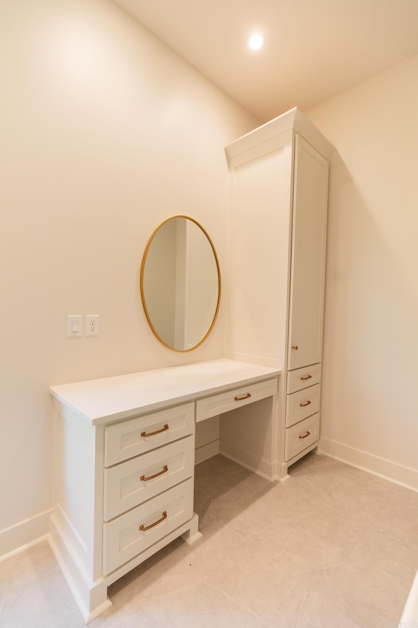 WATERVIEW ESTATES - Residential