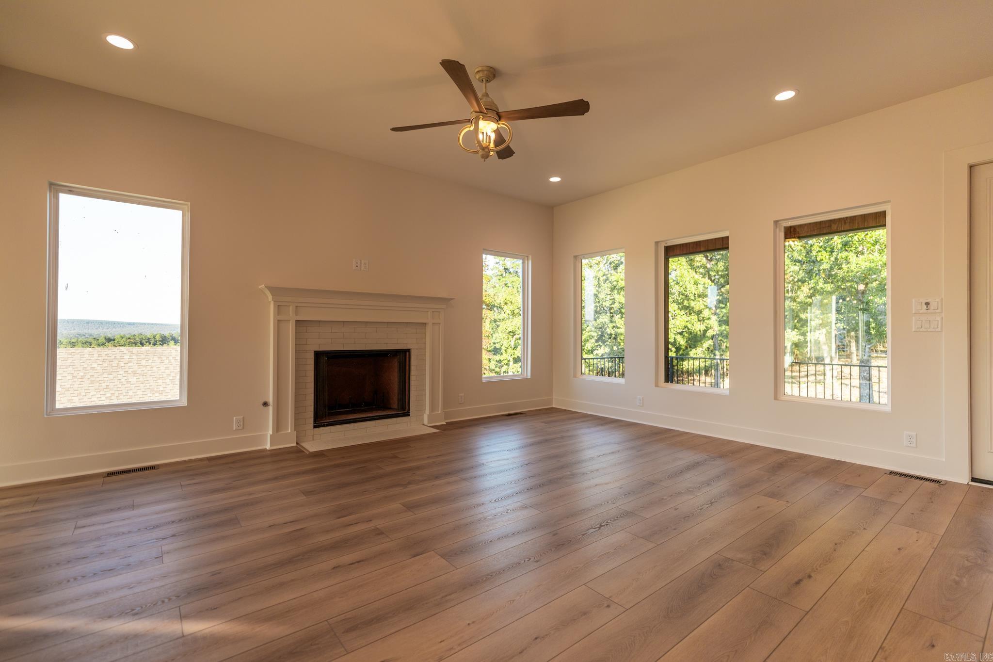 WATERVIEW ESTATES - Residential