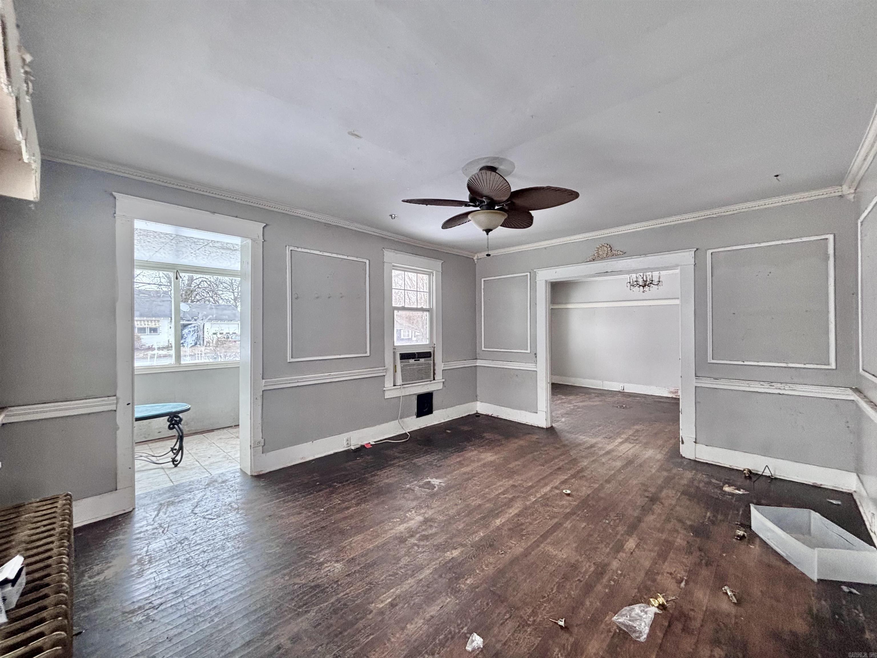 HARRY LEE - Residential