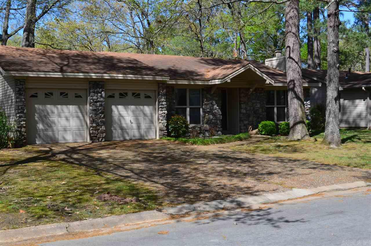 Kelli Manor - Residential