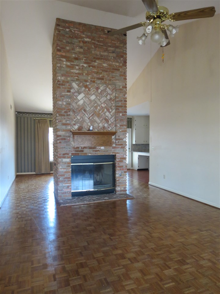 DEERFIELD - Residential