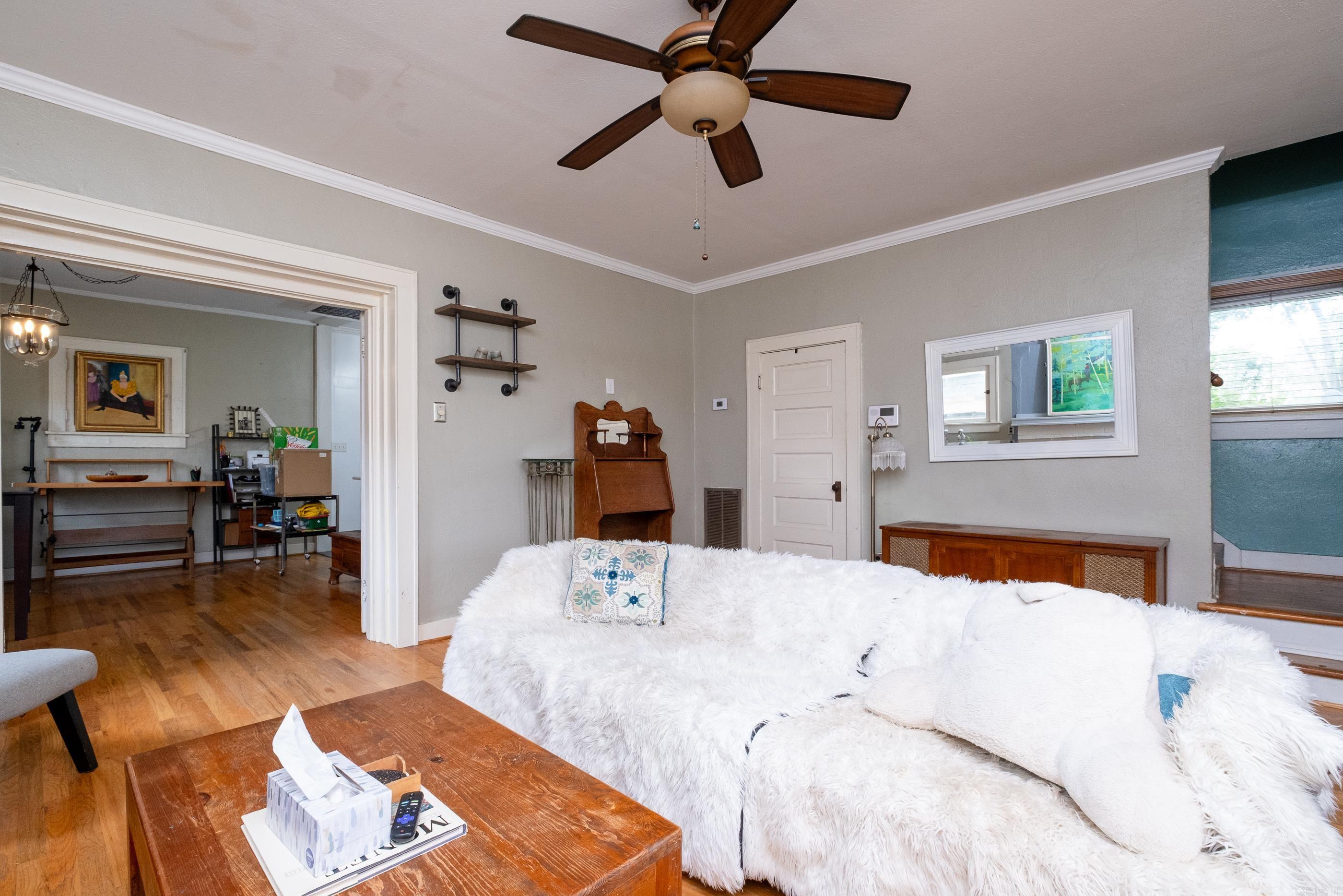 Weldon E Wrights - Residential