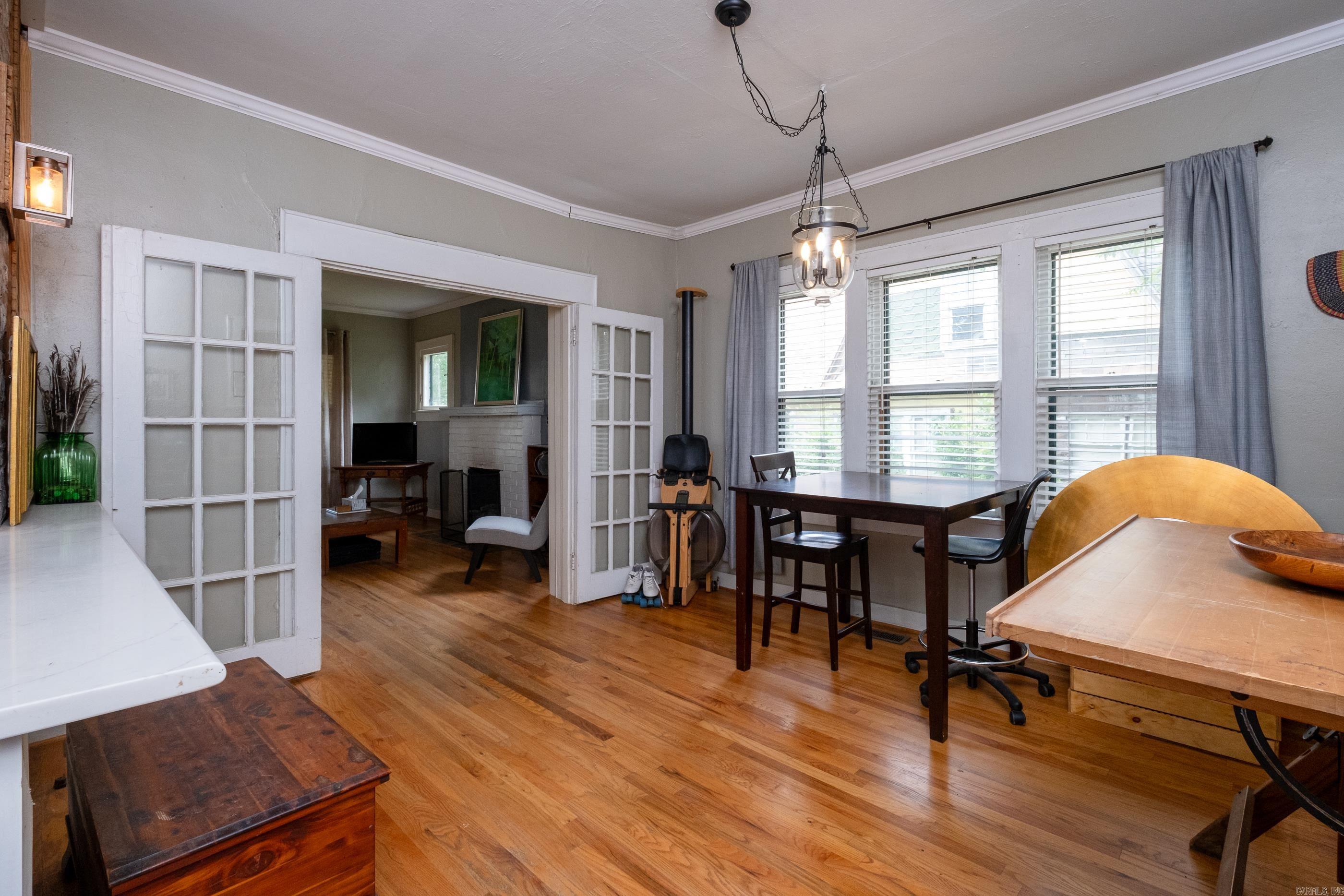 Weldon E Wrights - Residential