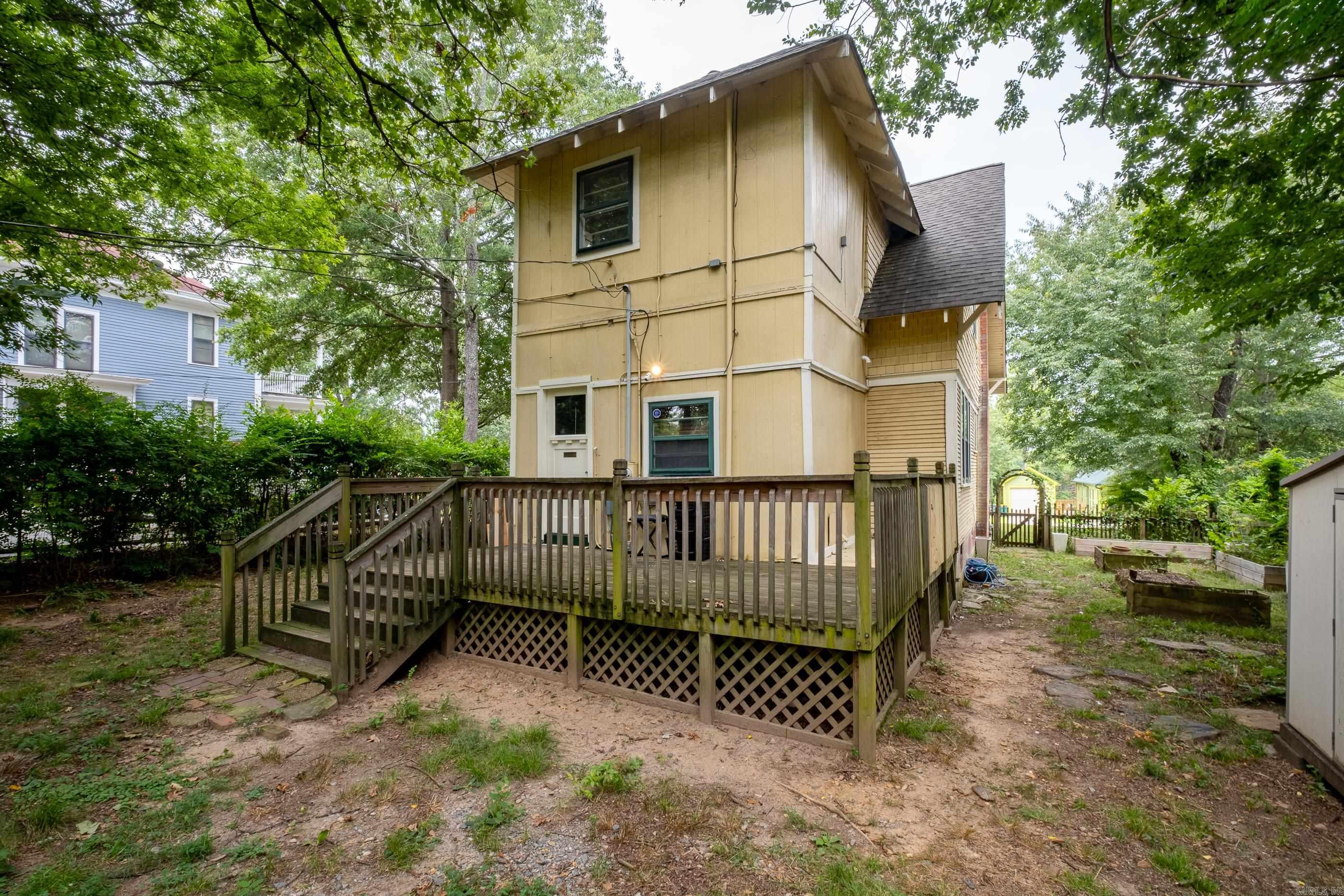 Weldon E Wrights - Residential