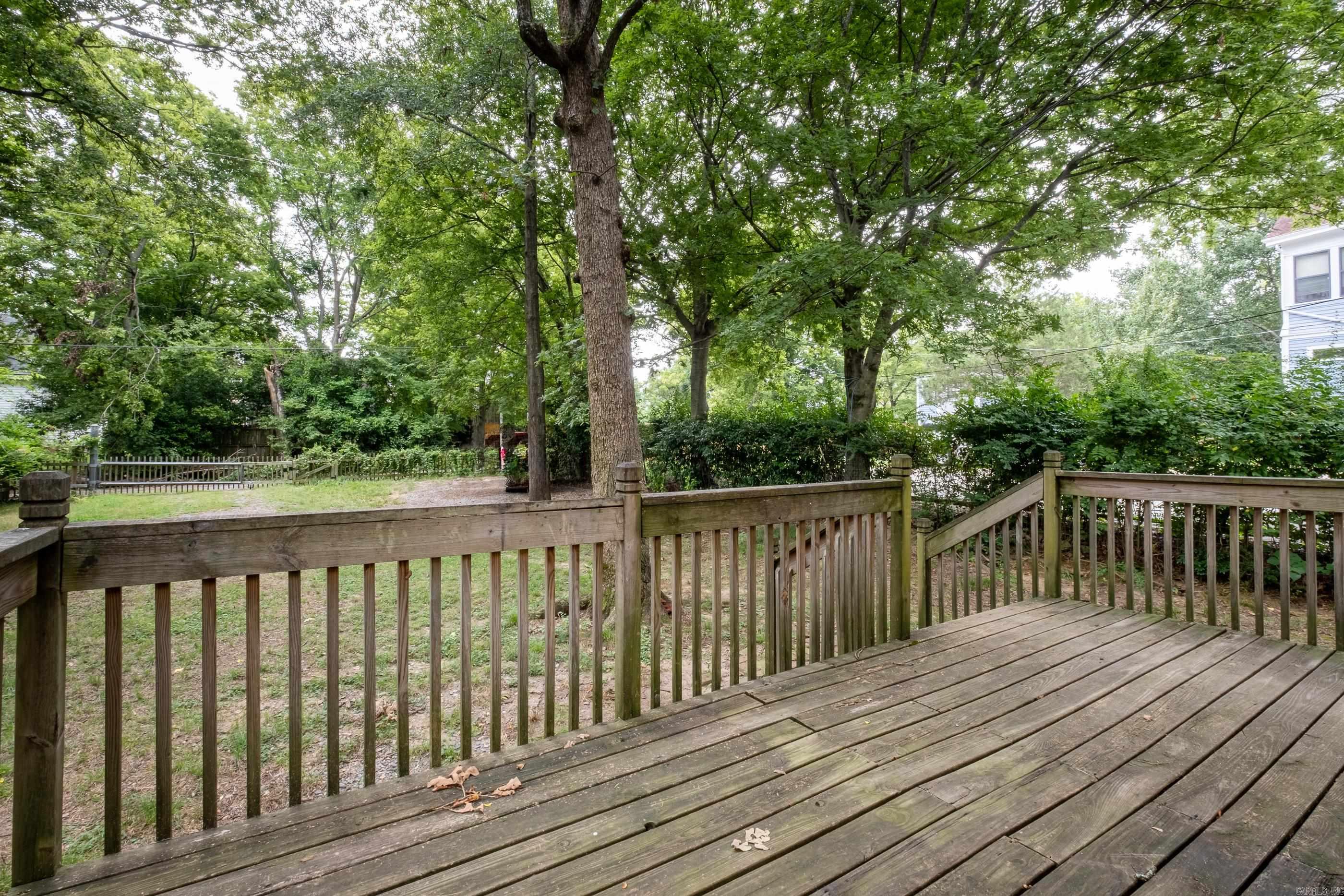 Weldon E Wrights - Residential