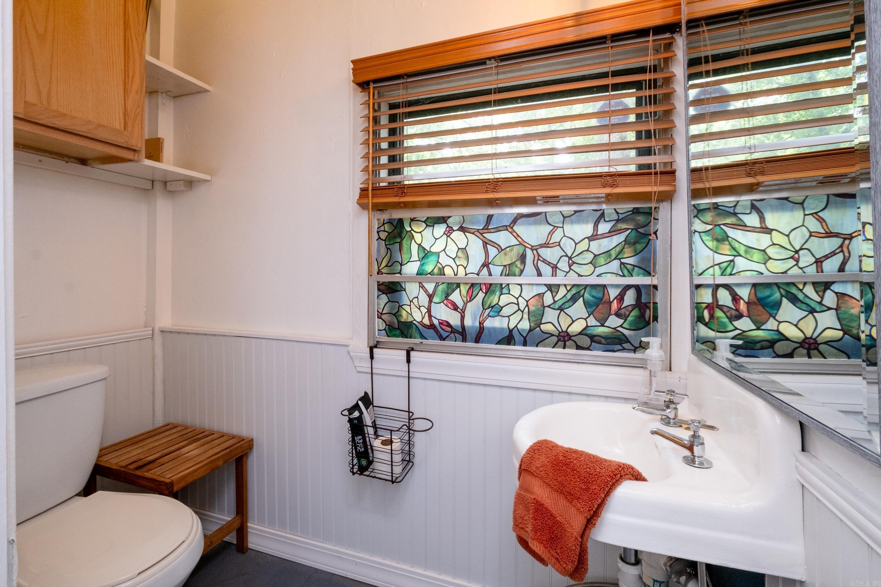 Weldon E Wrights - Residential