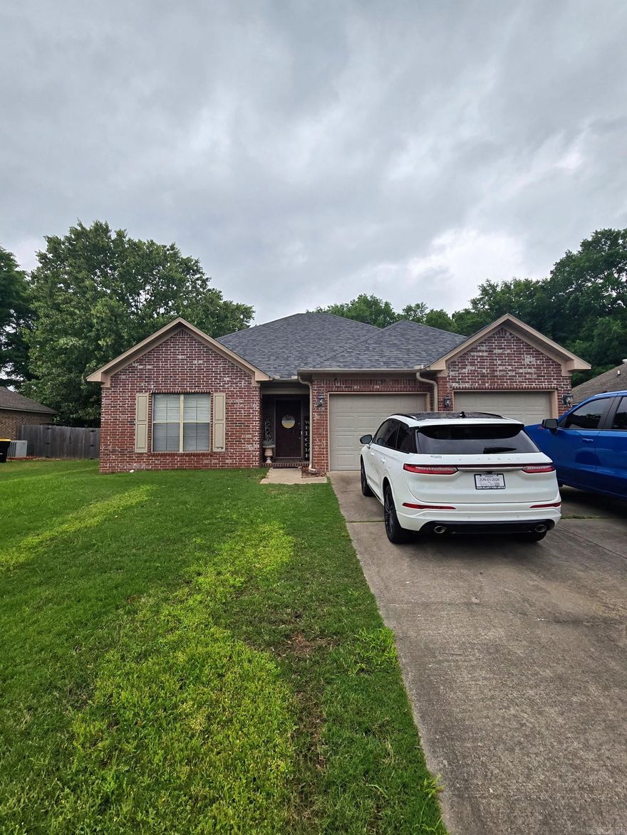 Beautiful 3BR/ 2BA brick home in Vilonia. This home has a newly renovated kitchen including granite countertops. New vinyl flooring in the bedrooms and a new roof in 2025. The spacious fenced backyard and fireplace are just a couple of the great features of this home.