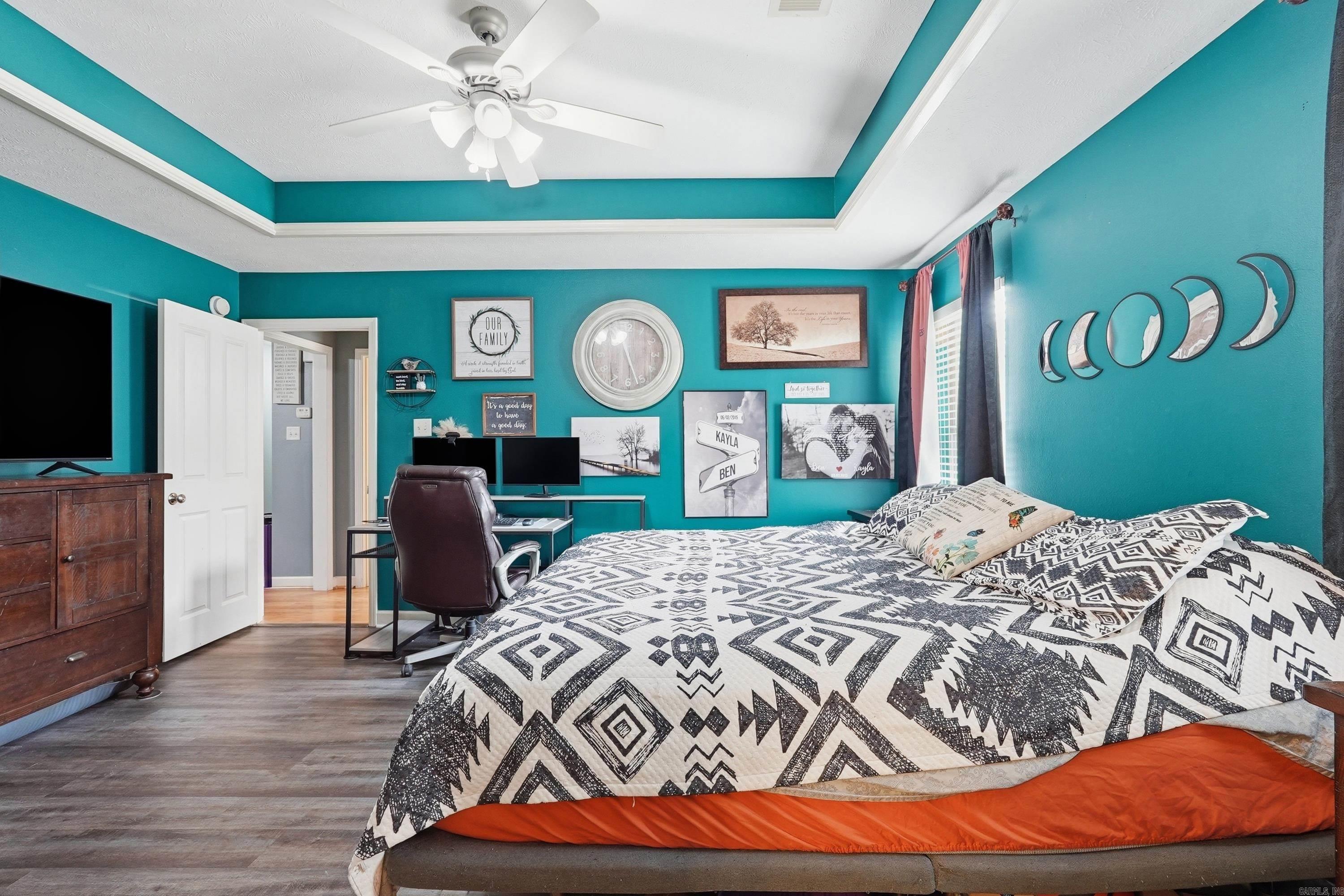 BRENTWOOD - Residential