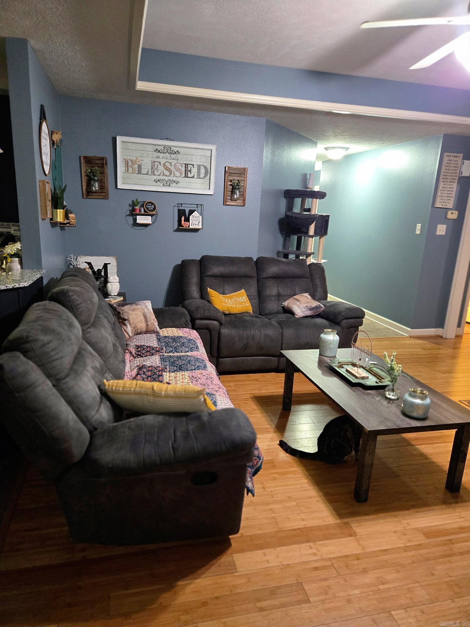 BRENTWOOD - Residential