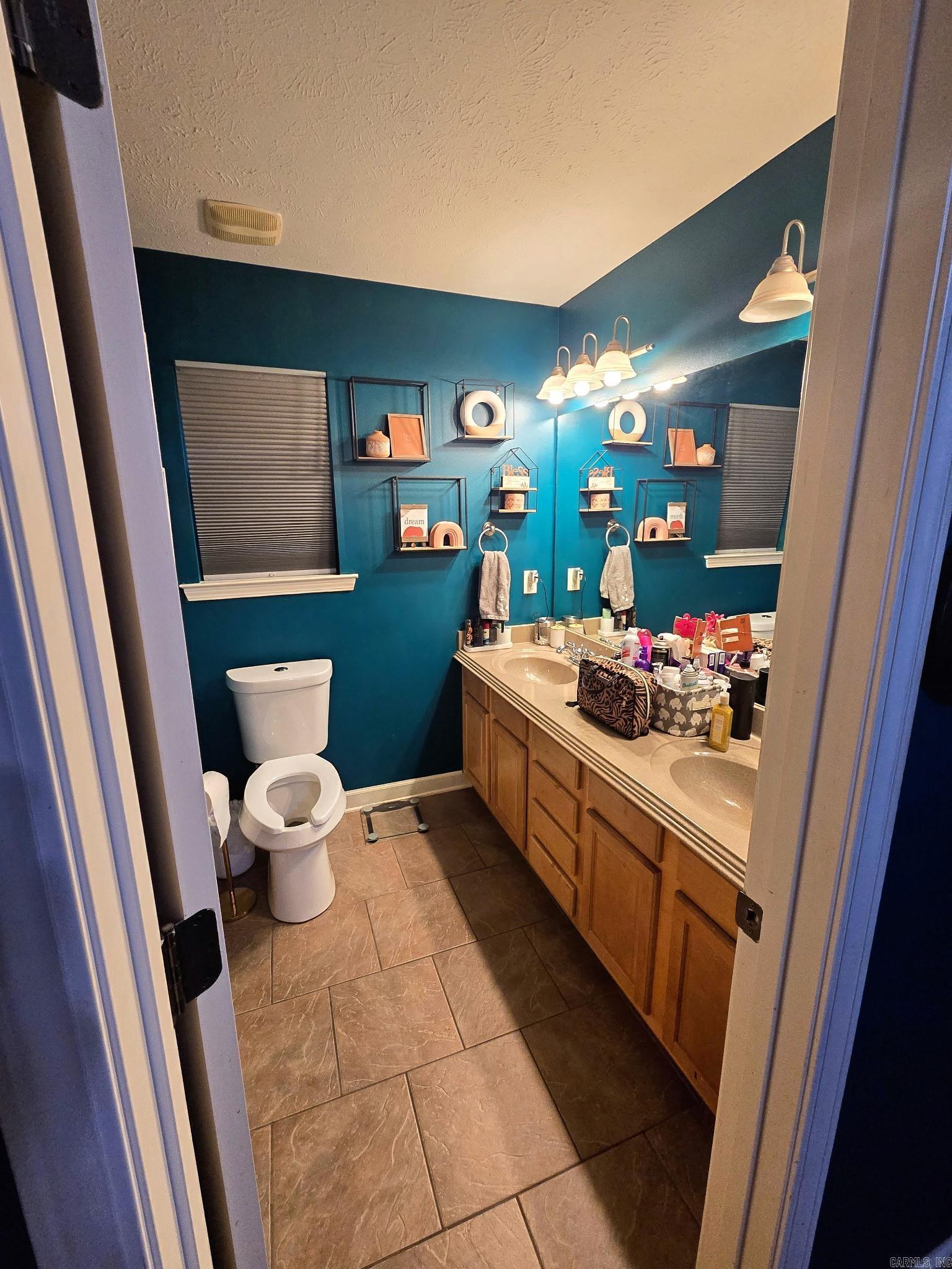 BRENTWOOD - Residential