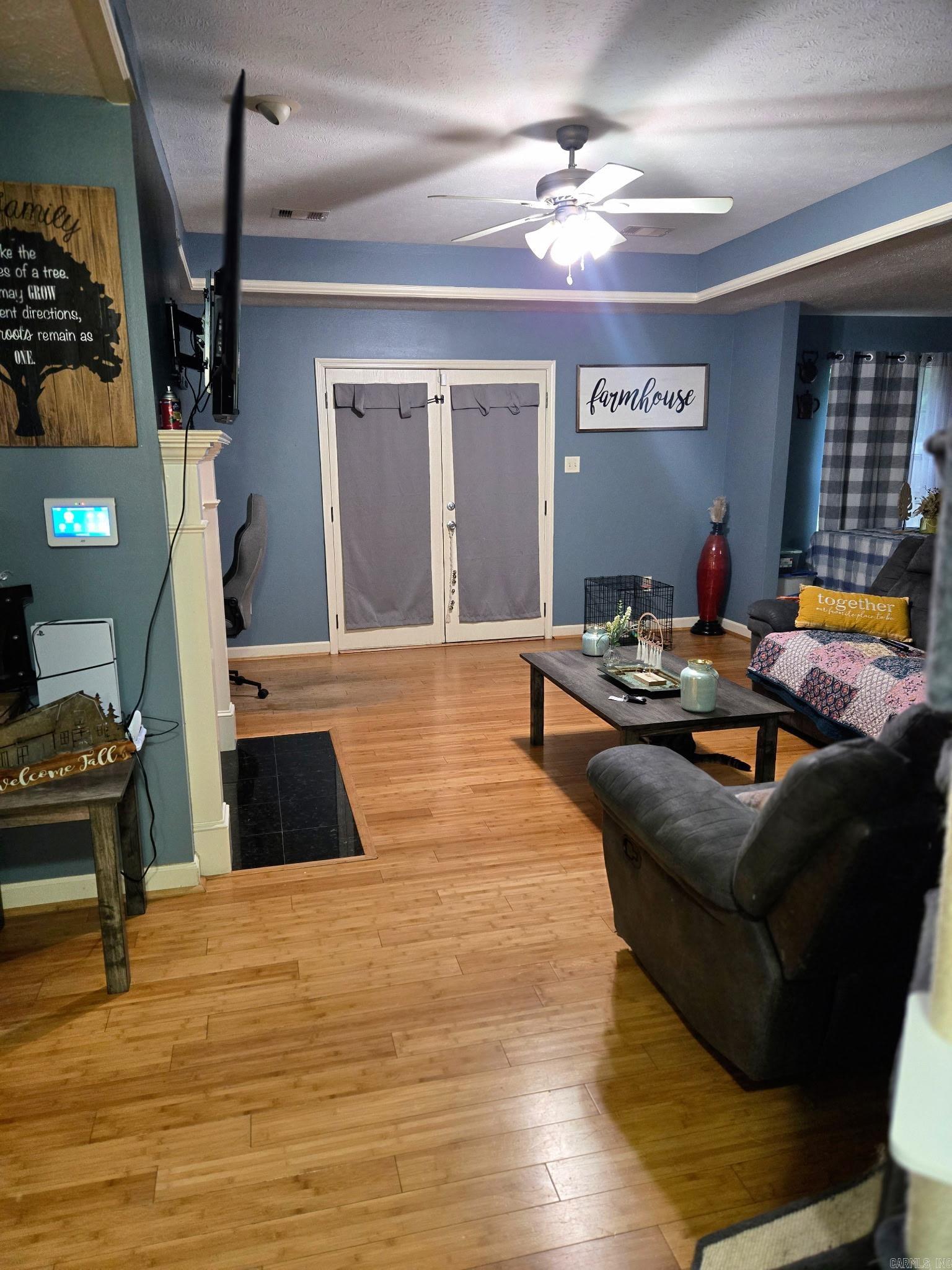 BRENTWOOD - Residential