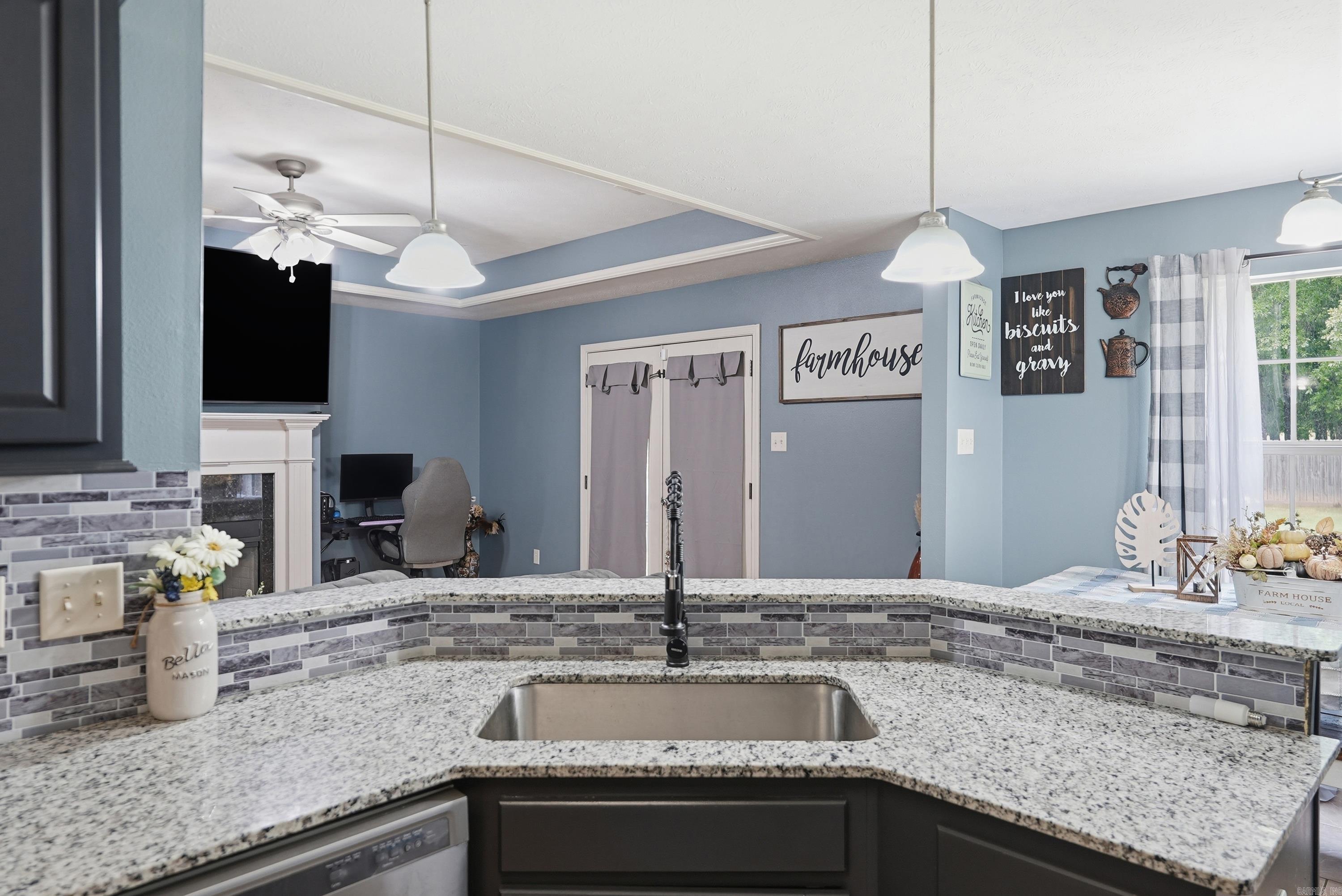 BRENTWOOD - Residential