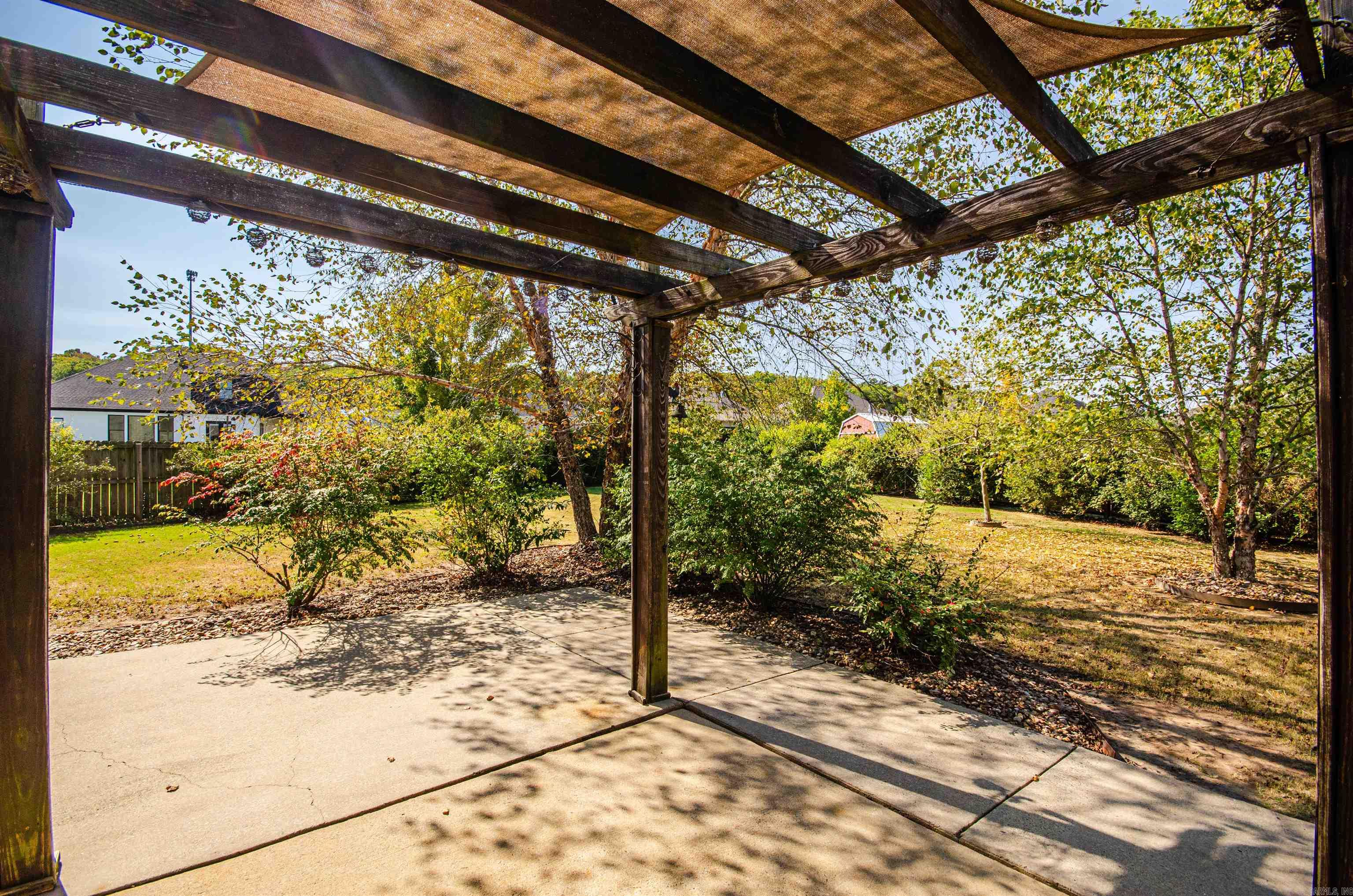 SPRING VALLEY - Residential