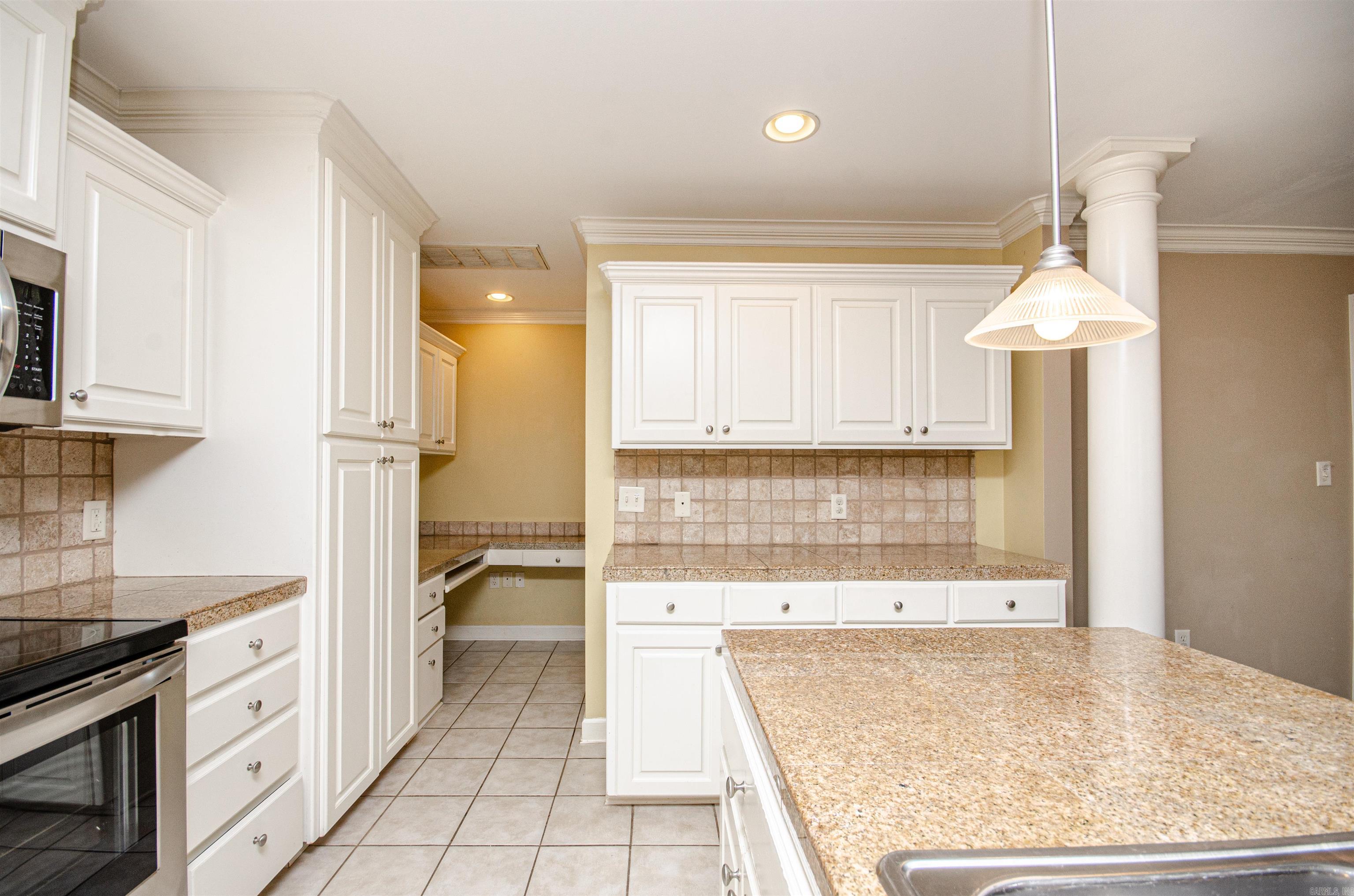 SPRING VALLEY - Residential