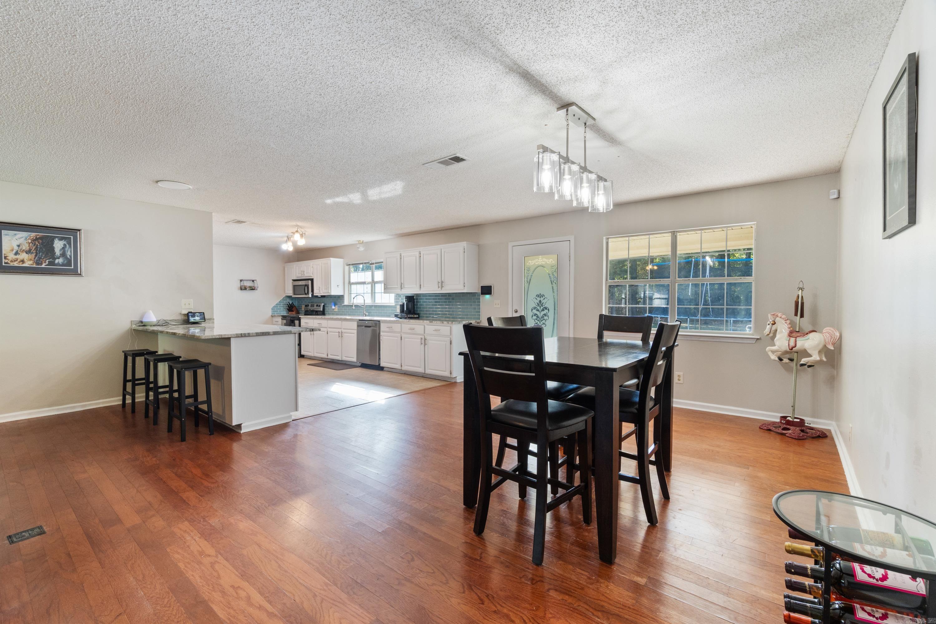 Lone Oak - Residential