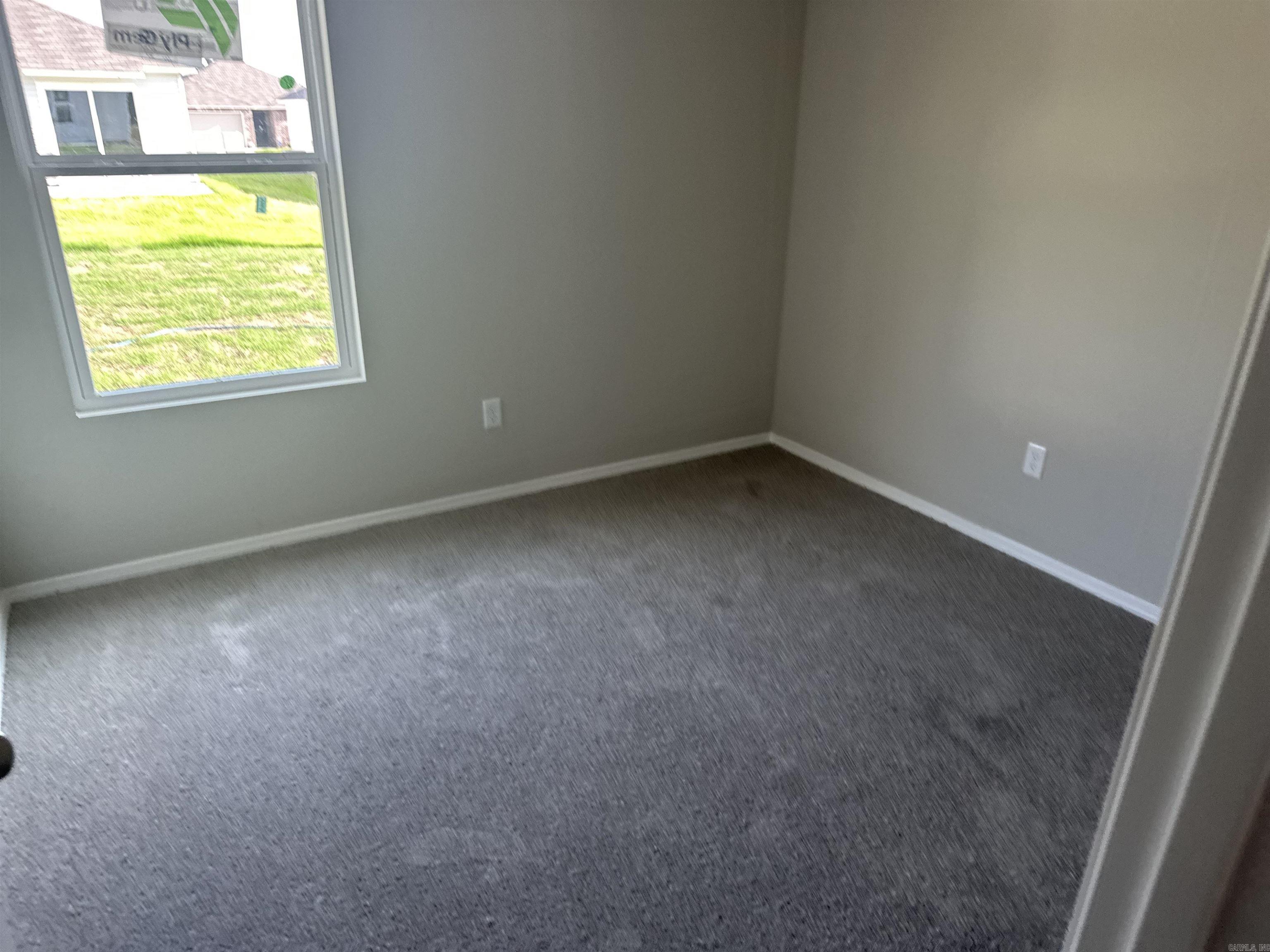 HILLDALE CROSSING - Residential