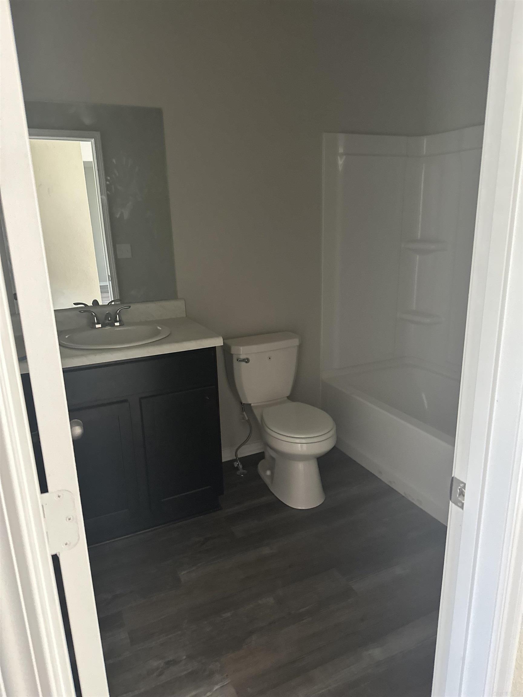 HILLDALE CROSSING - Residential