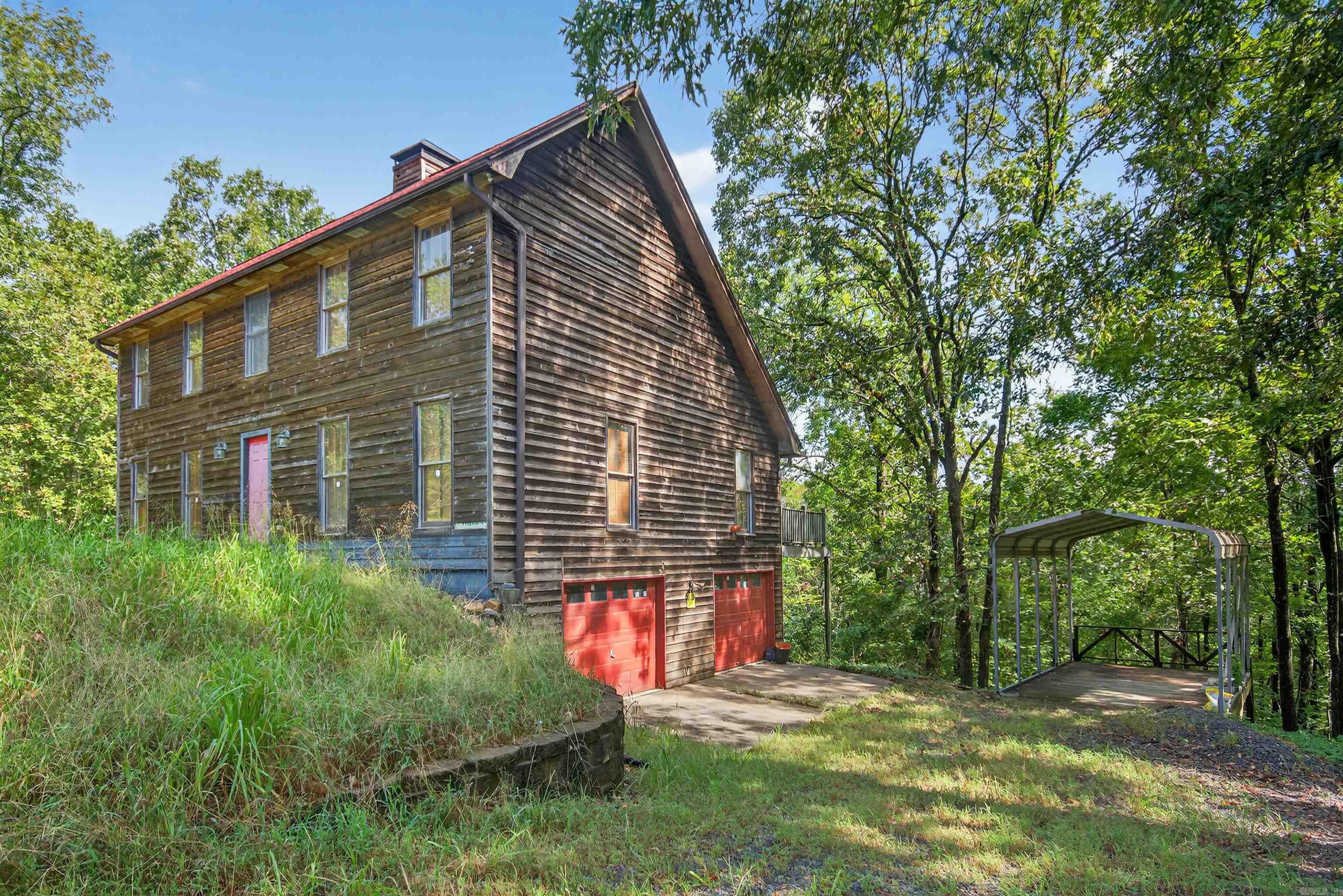 Charming 3-Bed, 2-Bath Home in Cabot, AR with lots of potential. Welcome to 1505 Erving Ridge Loop. This 3-bedroom, 2-bathroom property features a spacious open-concept layout perfect for both relaxing and entertaining. Enjoy a open kitchen with ample cabinet space, a cozy living area with plenty of natural light, and a primary suite with a private bath. The fenced backyard provides a great space for outdoor gatherings, kids, or pets. Located in a quiet neighborhood with easy access to schools, shopping. Donāt miss outāschedule your showing today!