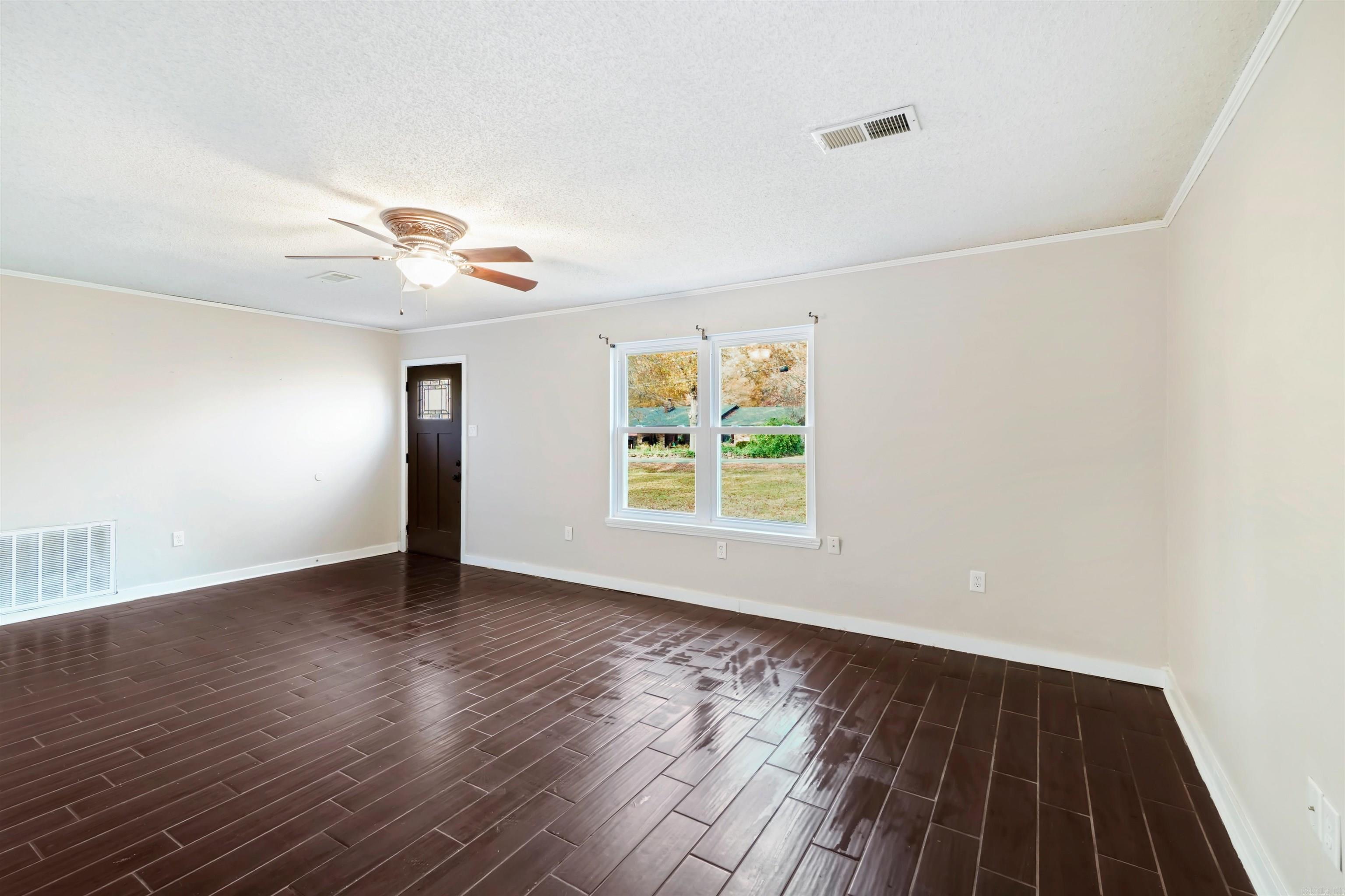 BIG OAK - Residential