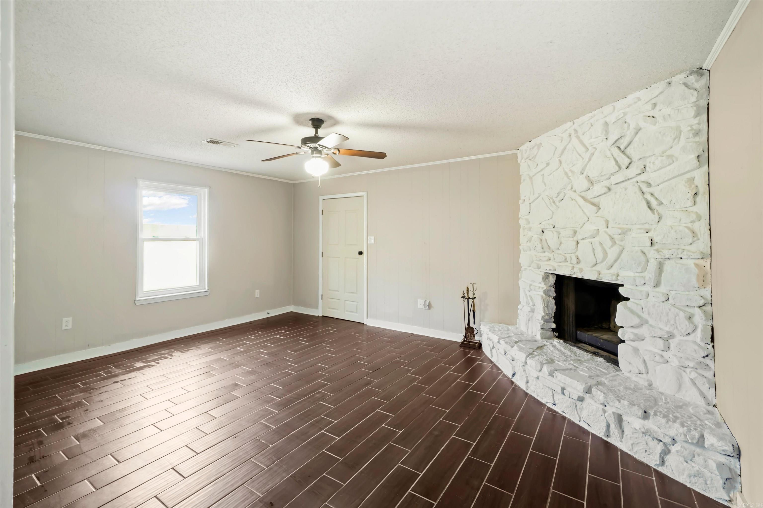 BIG OAK - Residential