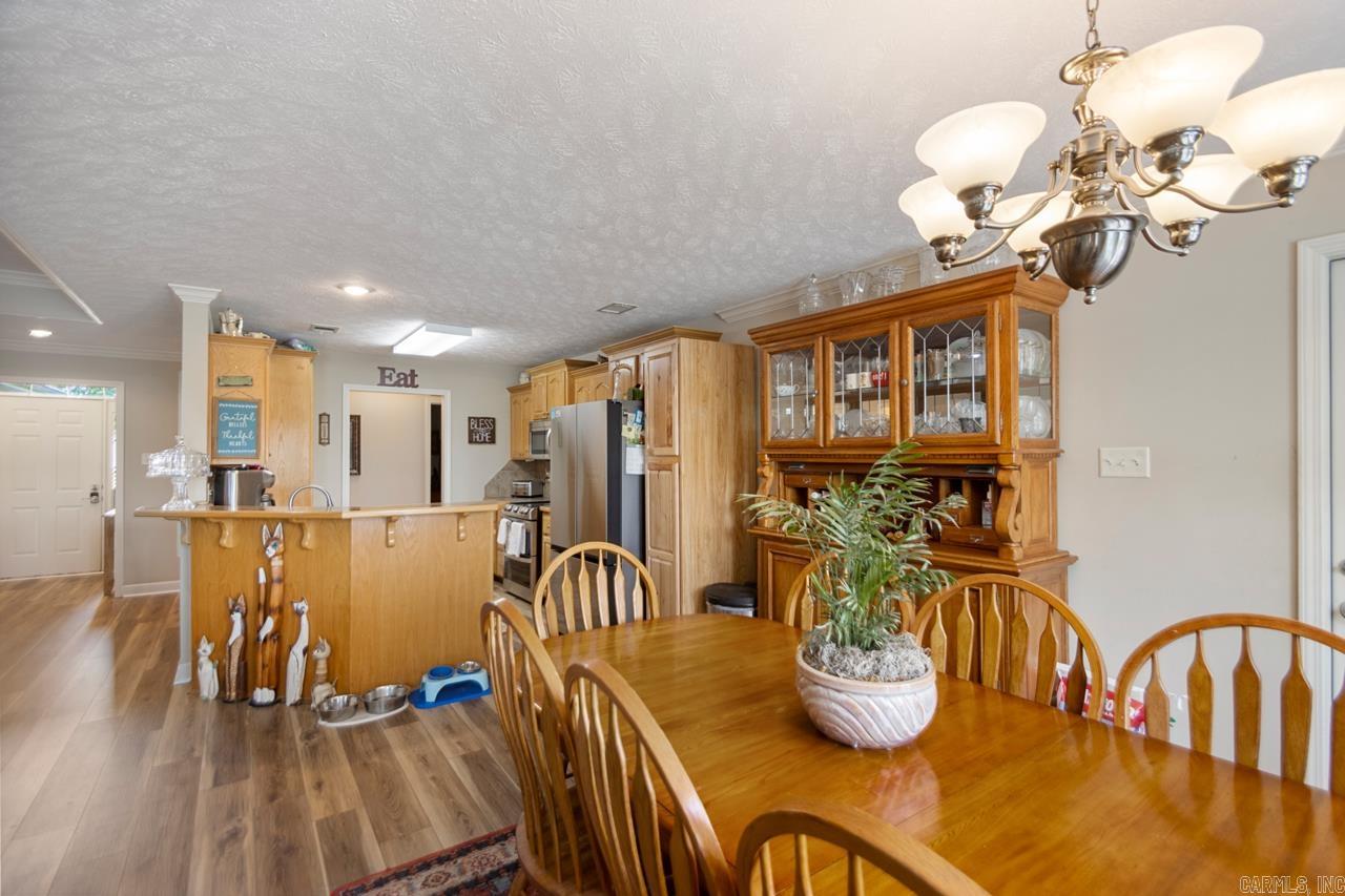 AUSTIN VILLAGE - Residential