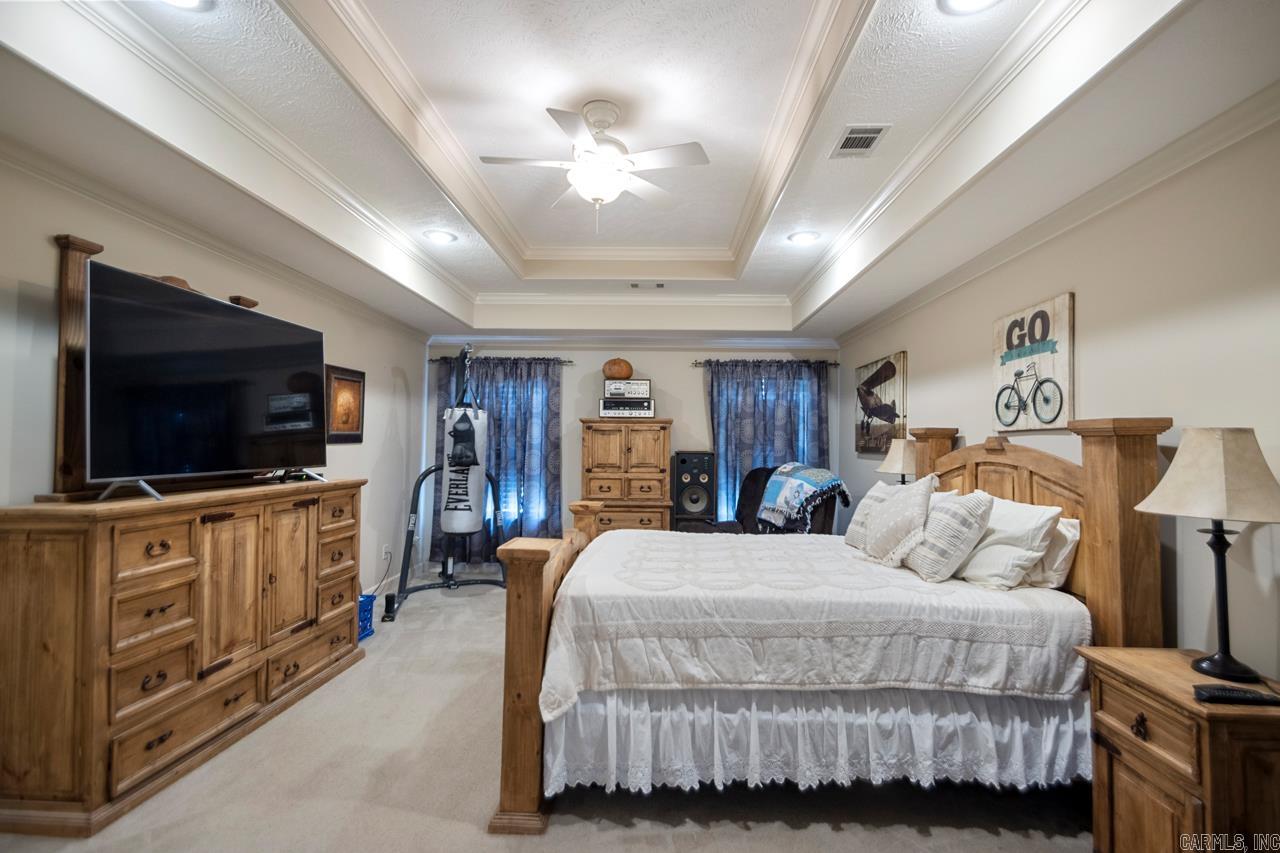 AUSTIN VILLAGE - Residential