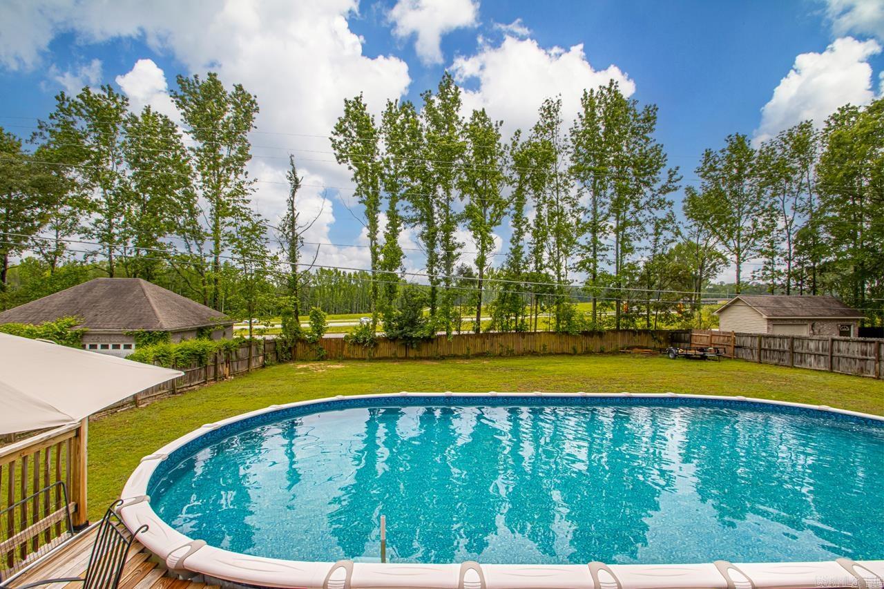 AUSTIN VILLAGE - Residential