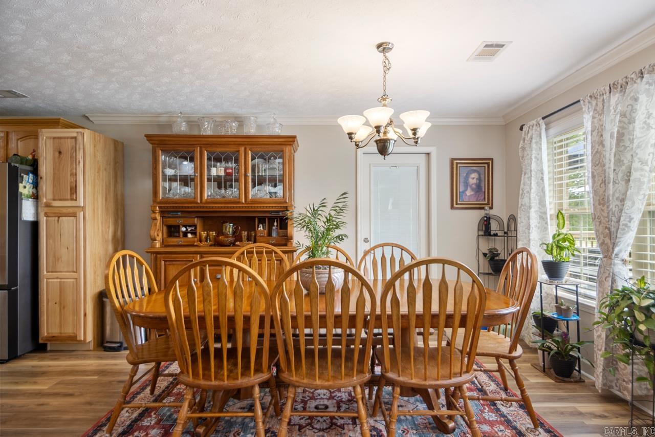 AUSTIN VILLAGE - Residential