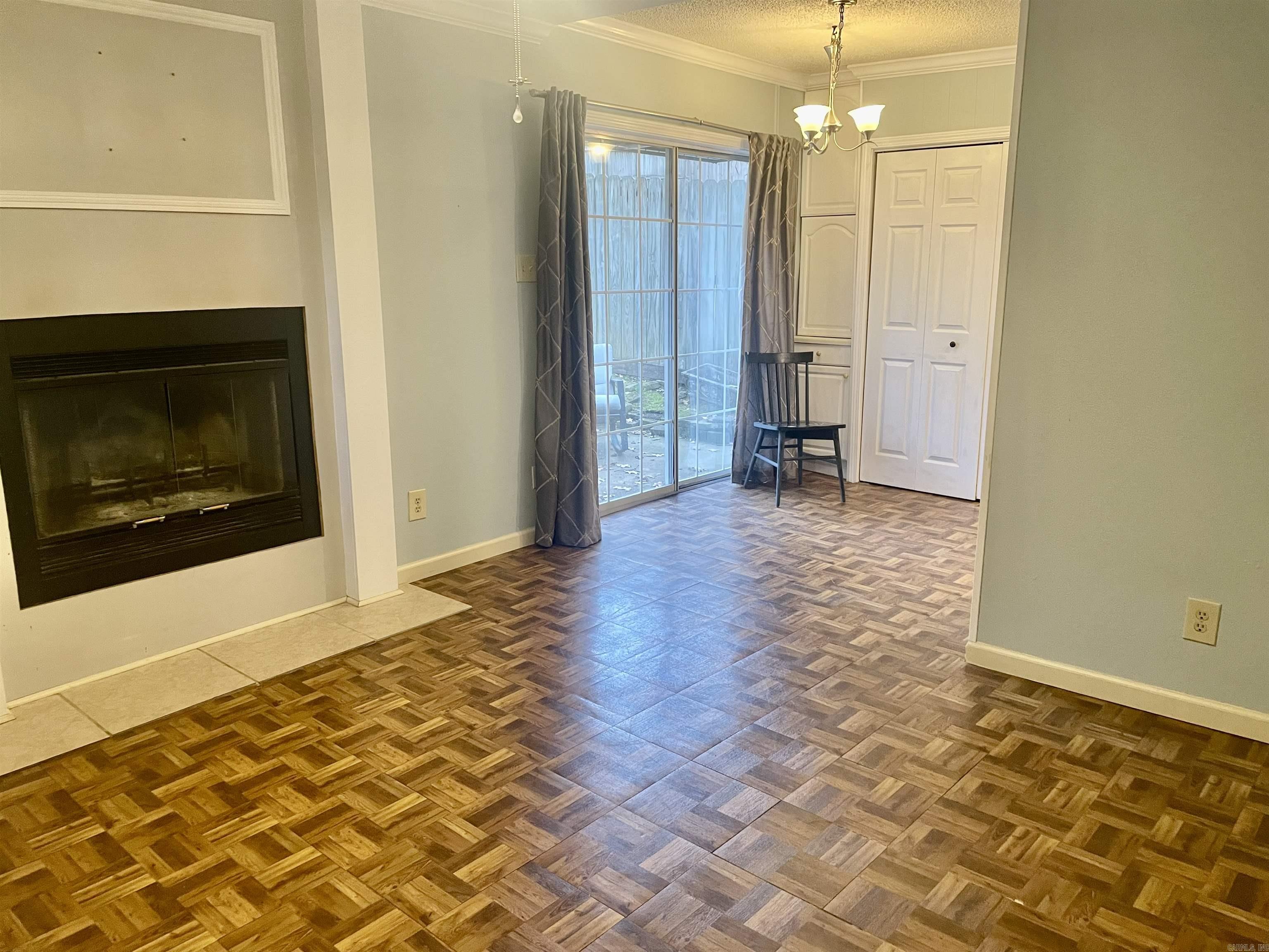 WESTOVER HILLS - Residential