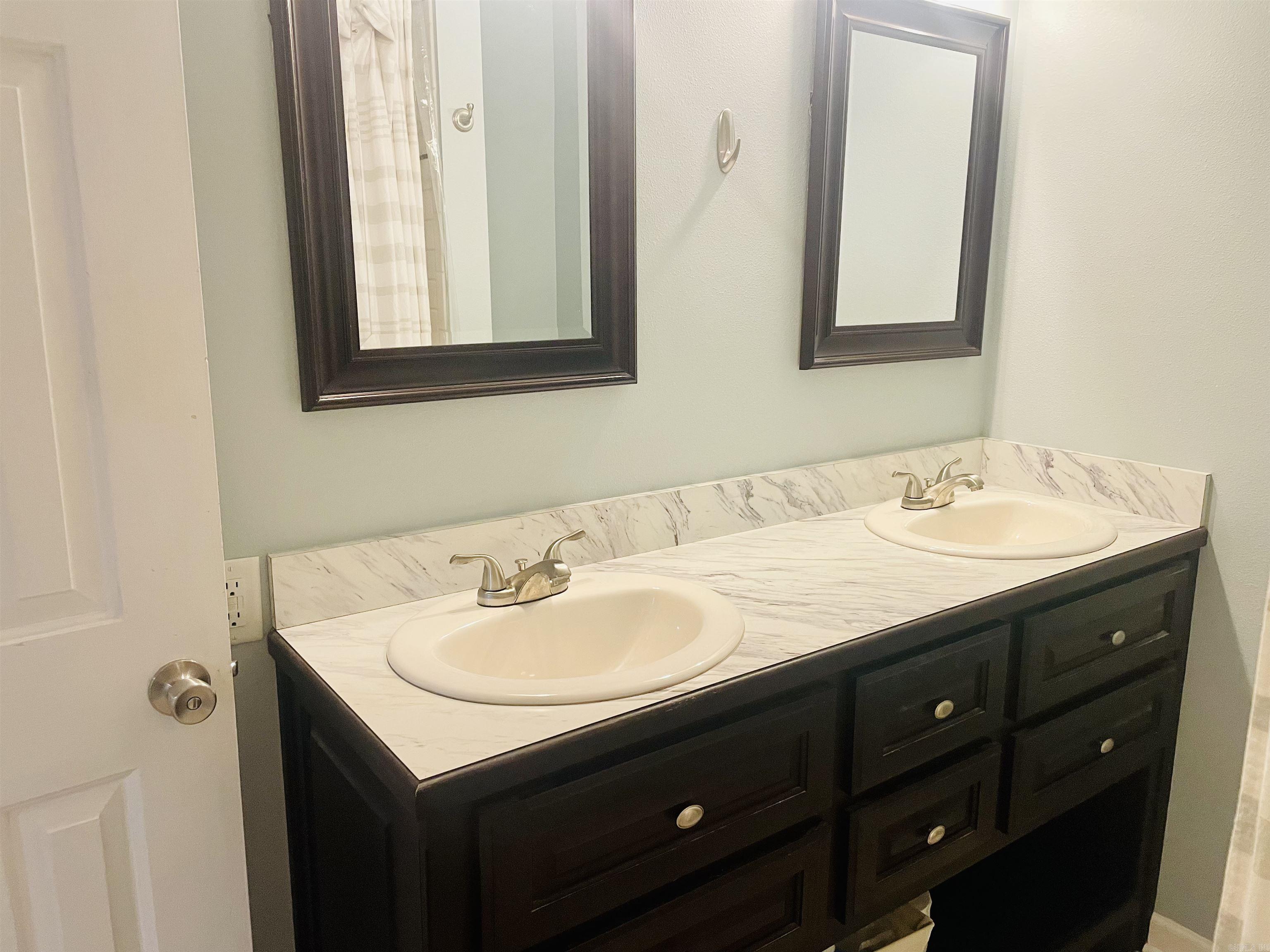 WESTOVER HILLS - Residential