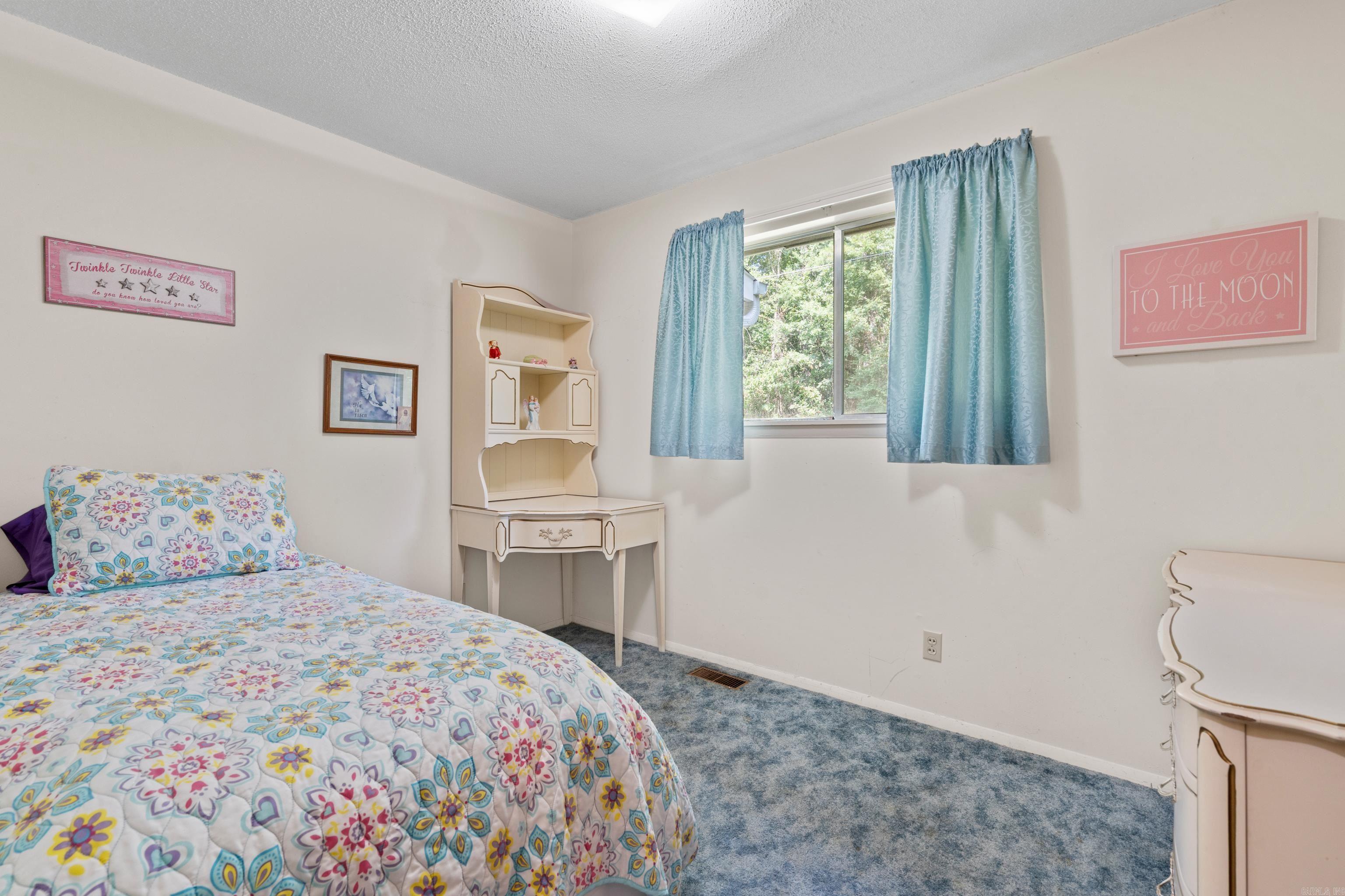 GREEN ACRES ESTATES - Residential