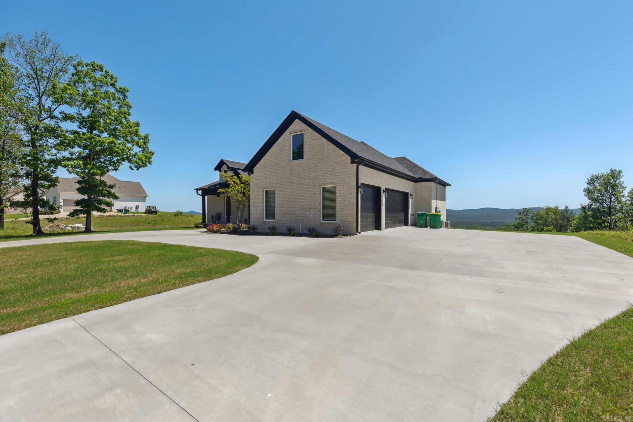LAKEVIEW WEST - Residential