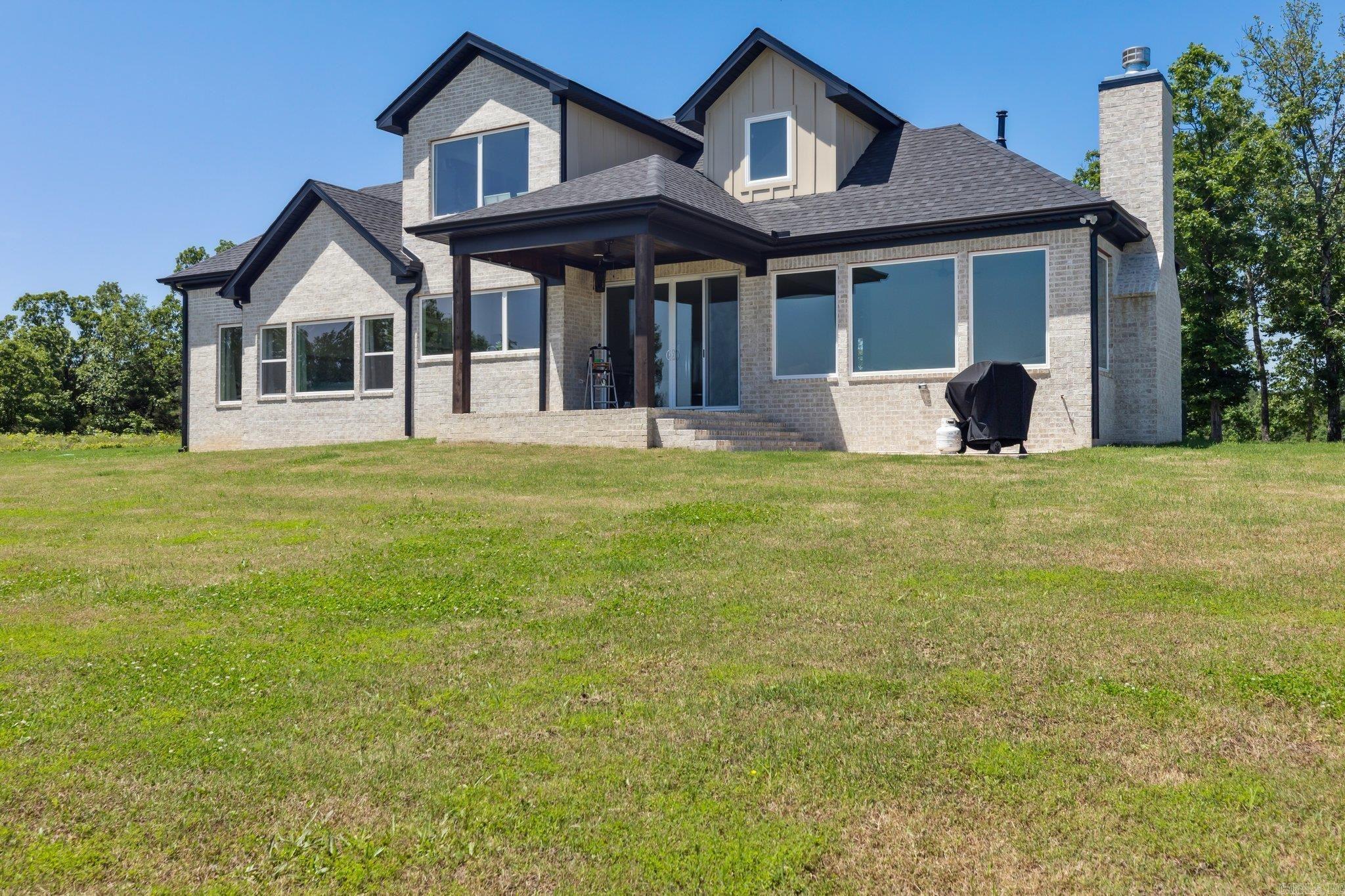 LAKEVIEW WEST - Residential