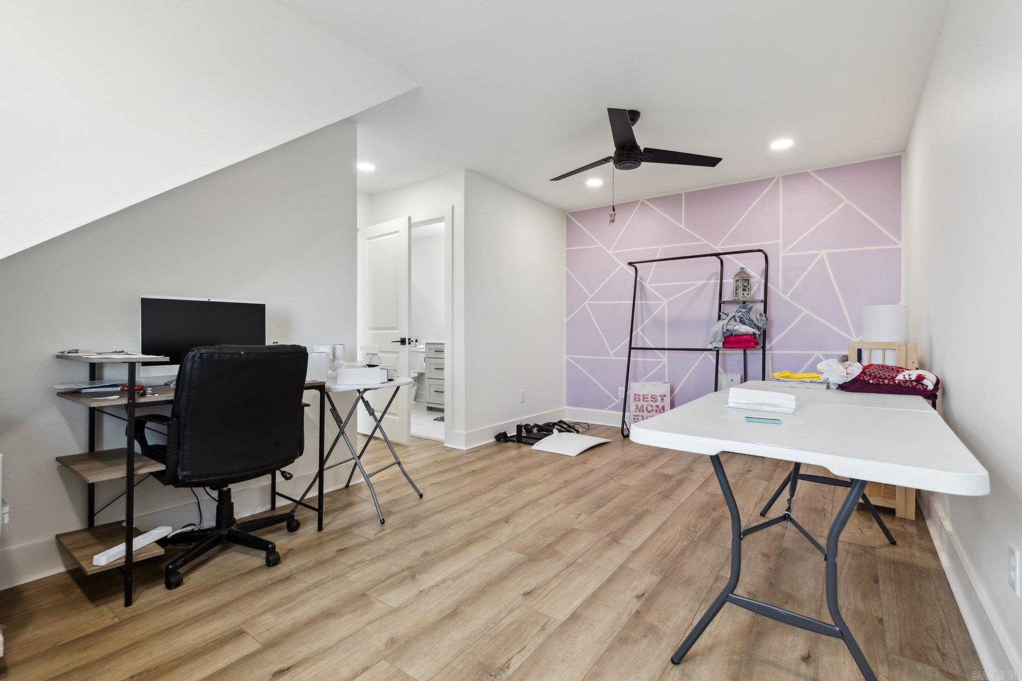 LAKEVIEW WEST - Residential