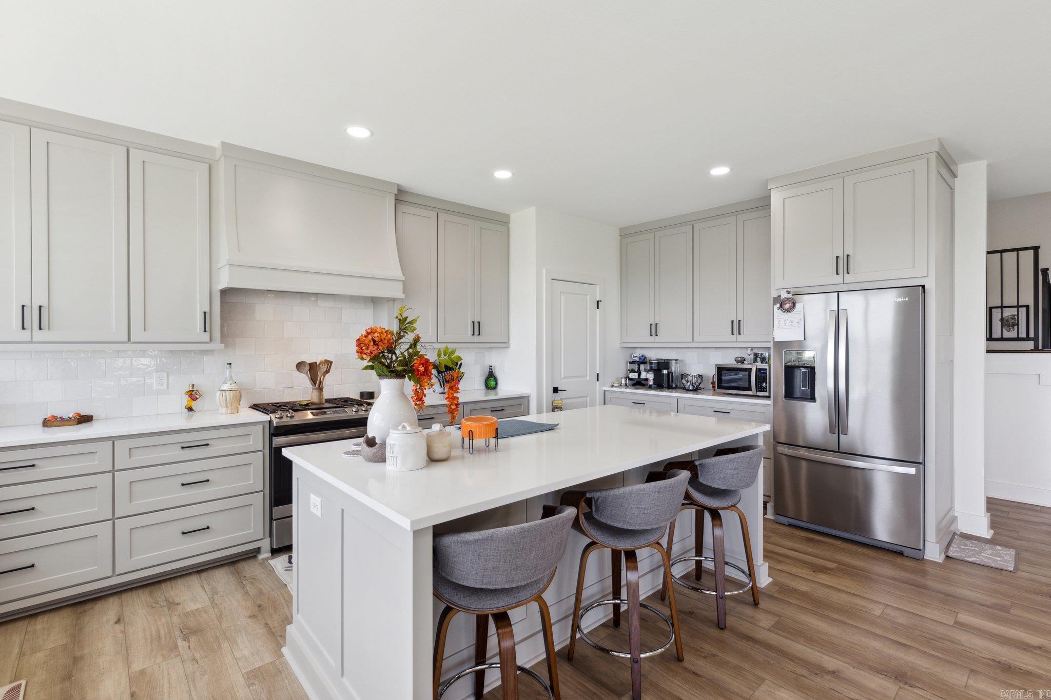 LAKEVIEW WEST - Residential