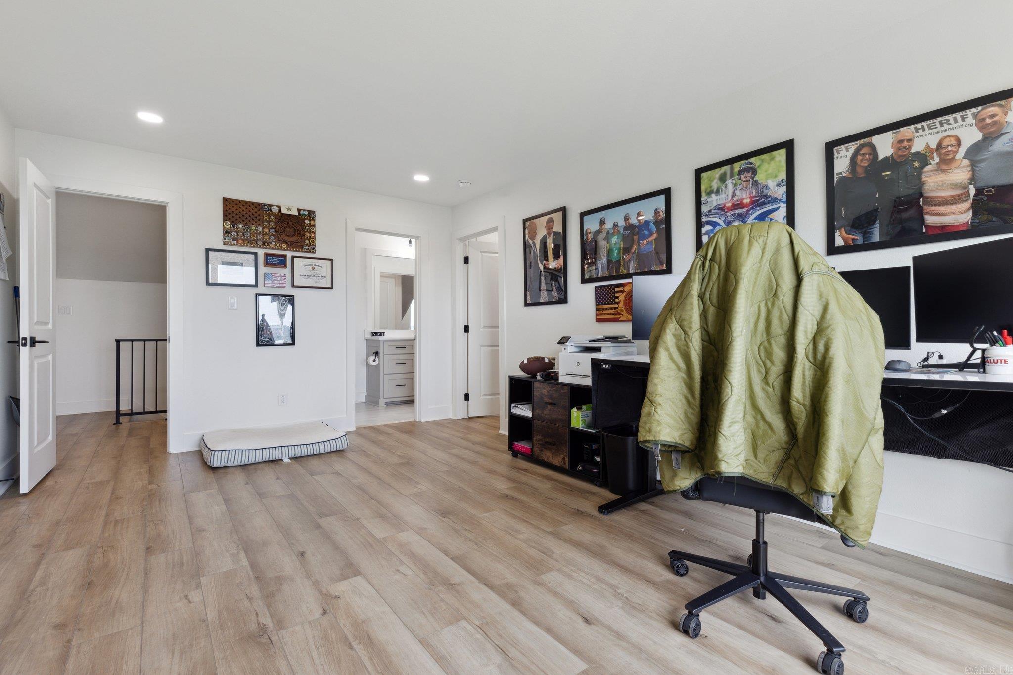 LAKEVIEW WEST - Residential