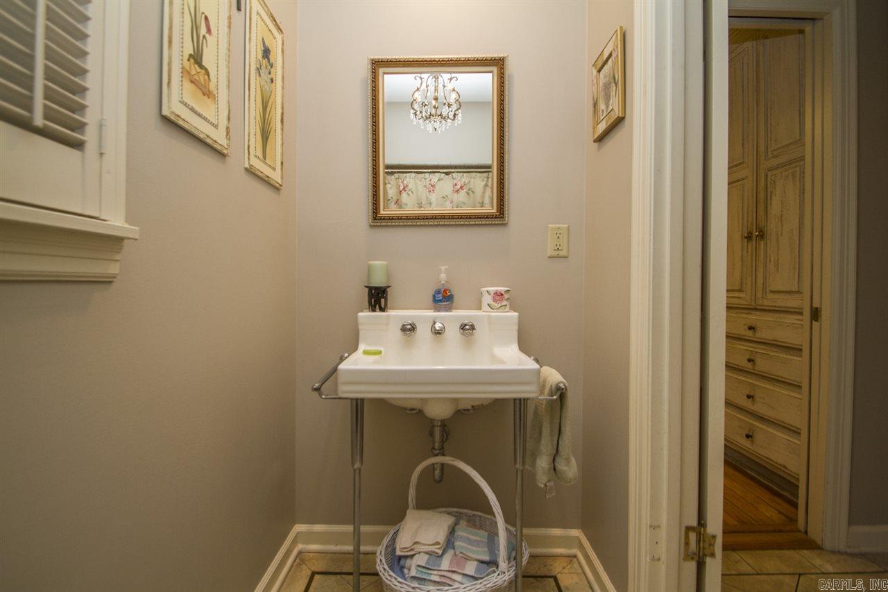 RIVER RIDGE MANOR - Residential