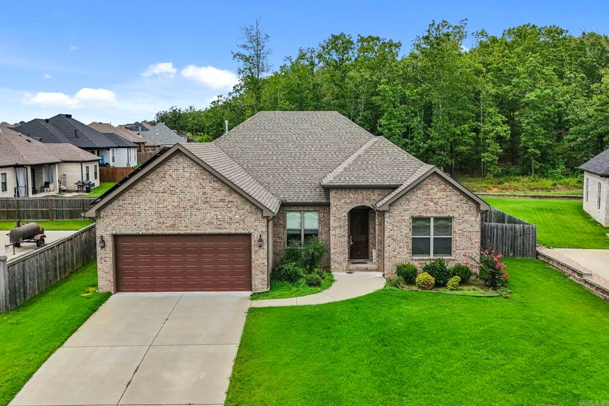 Come check out this Charming home in Millers Glen in Sherwood! This beautifully maintained 3-bedroom plus office residence offers 2 1/2 baths, a spacious, open layout, and modern finishes. Enjoy the serene neighborhood, perfect for both relaxation and entertaining. Don't miss the opportunity to own this inviting and versatile home! Call today to schedule your private showing!