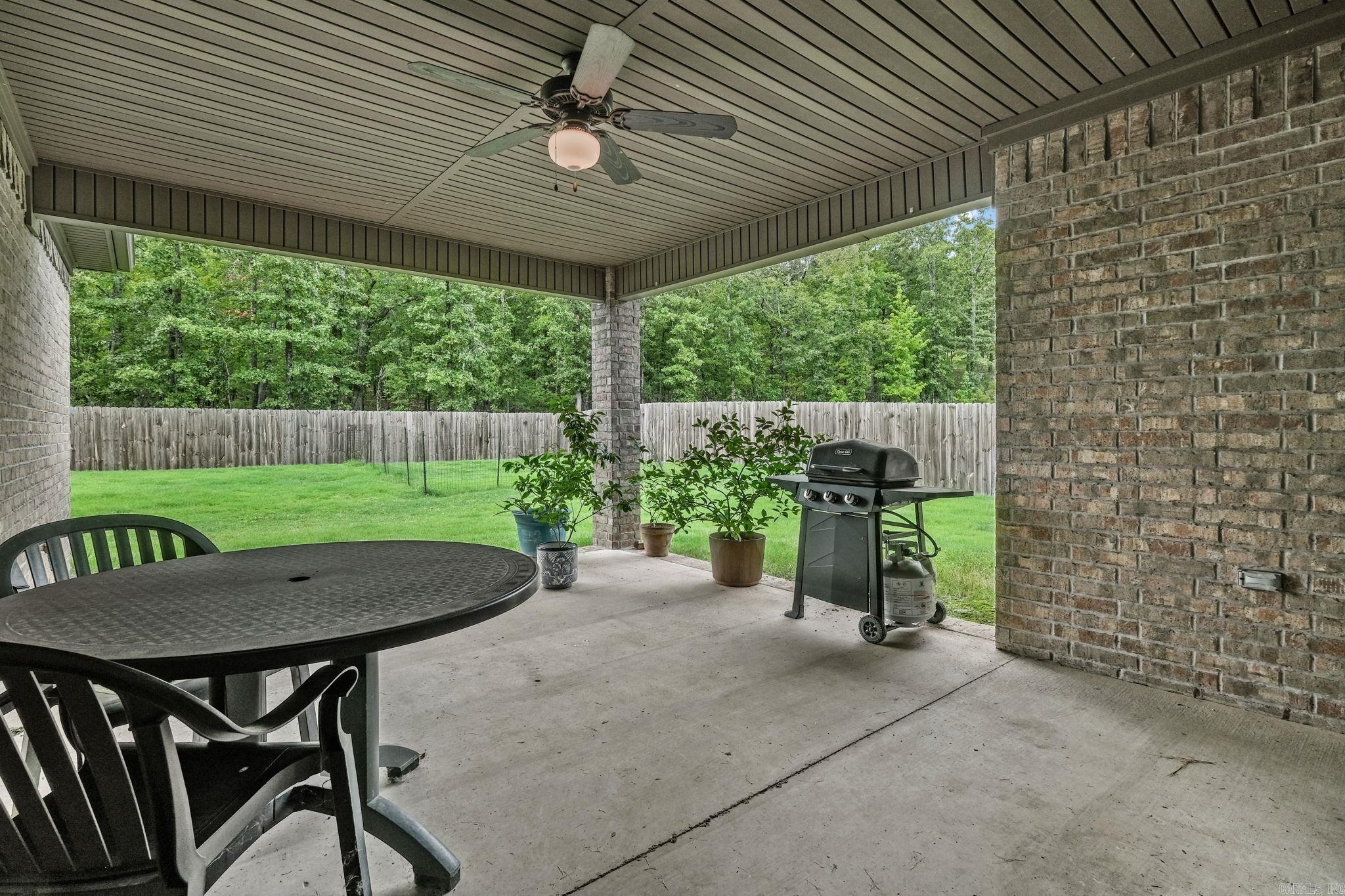 MILLERS GLENN - Residential