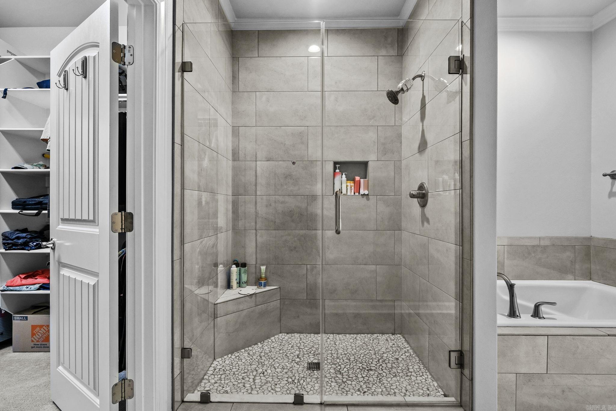 MILLERS GLENN - Residential